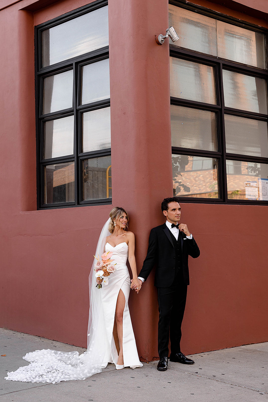 Mariage à Brooklyn au Wythe Hotel - Claire + Anthony - Blog Mariage Madame C Mariage à Brooklyn au Wythe Hotel - Claire + Anthony - Blog Mariage Madame C