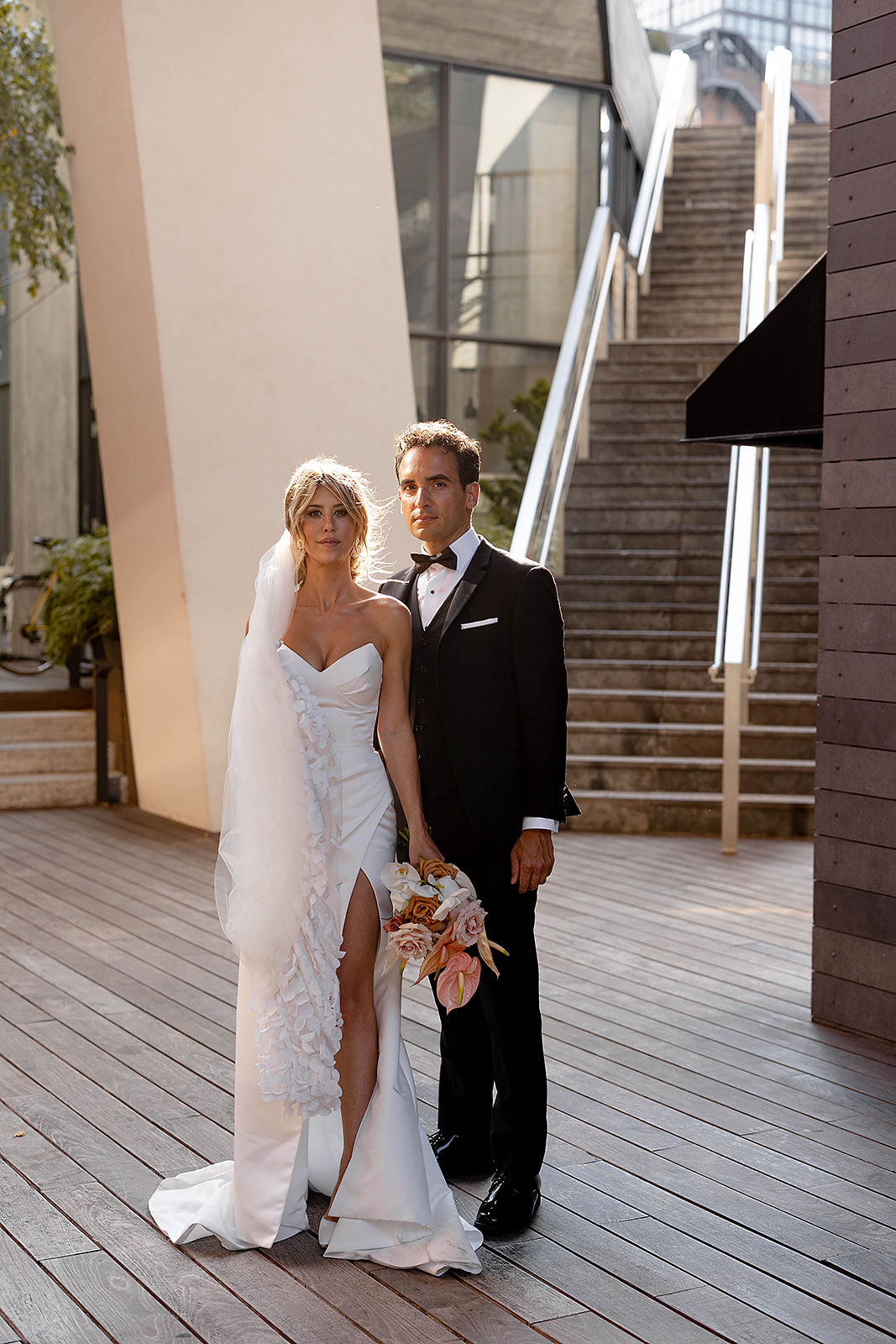 Mariage à Brooklyn au Wythe Hotel - Claire + Anthony - Blog Mariage Madame C Mariage à Brooklyn au Wythe Hotel - Claire + Anthony - Blog Mariage Madame C