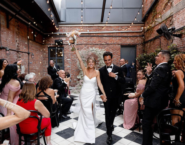 Mariage à Brooklyn au Whyte Hotel © Kate Edwards Weddings