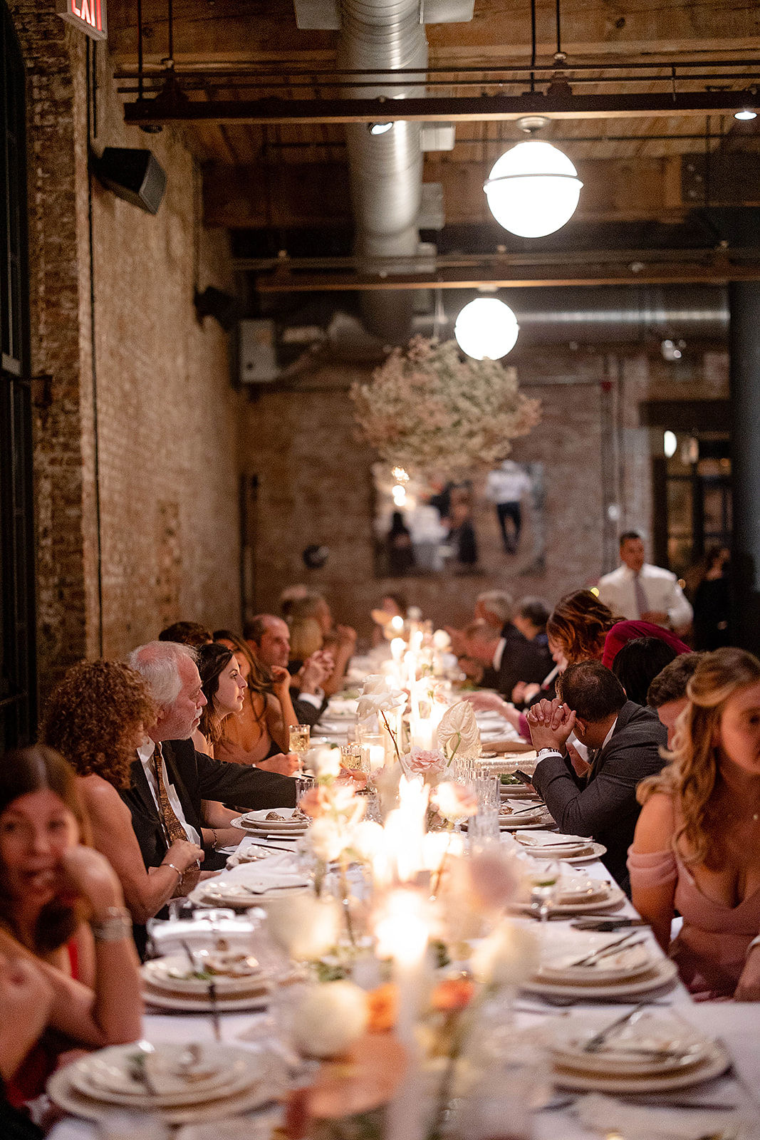 Mariage à Brooklyn au Wythe Hotel - Claire + Anthony - Blog Mariage Madame C Mariage à Brooklyn au Wythe Hotel - Claire + Anthony - Blog Mariage Madame C