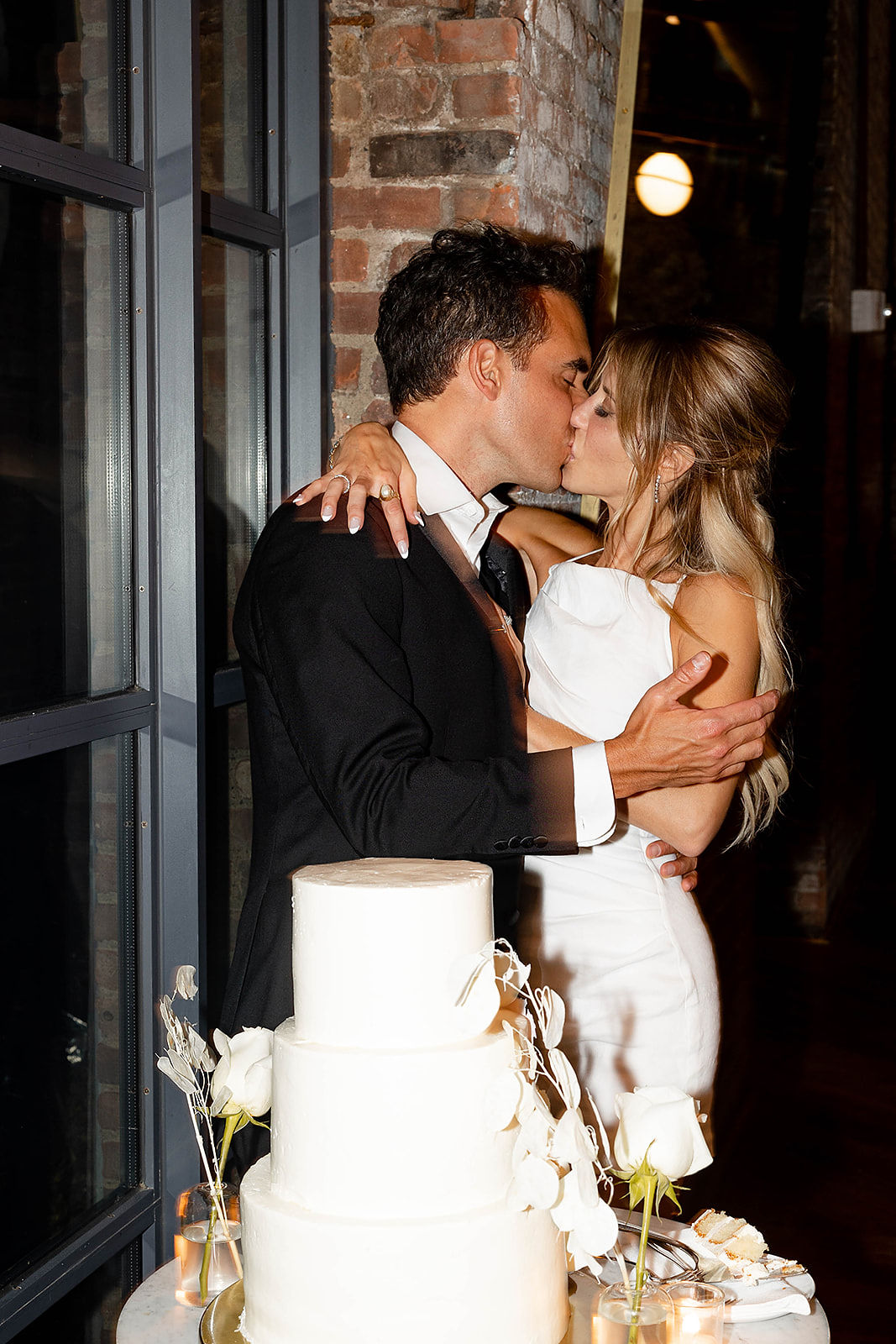 Mariage à Brooklyn au Wythe Hotel - Claire + Anthony - Blog Mariage Madame C Mariage à Brooklyn au Wythe Hotel - Claire + Anthony - Blog Mariage Madame C