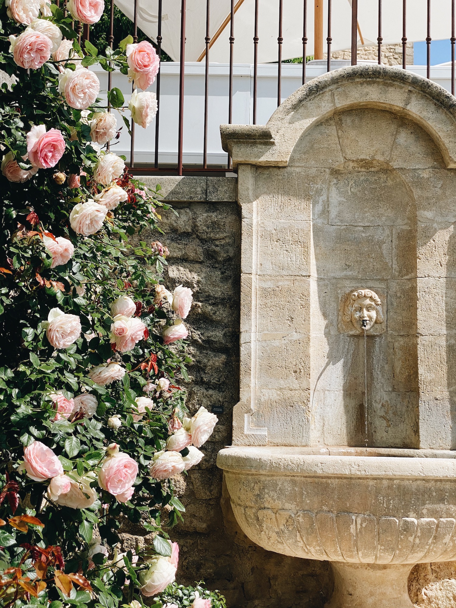 Lune de miel en Provence : les plus beaux hôtels et maisons d’hôtes - Blog Mariage Madame C Lune de miel en Provence : les plus beaux hôtels et maisons d’hôtes - Blog Mariage Madame C