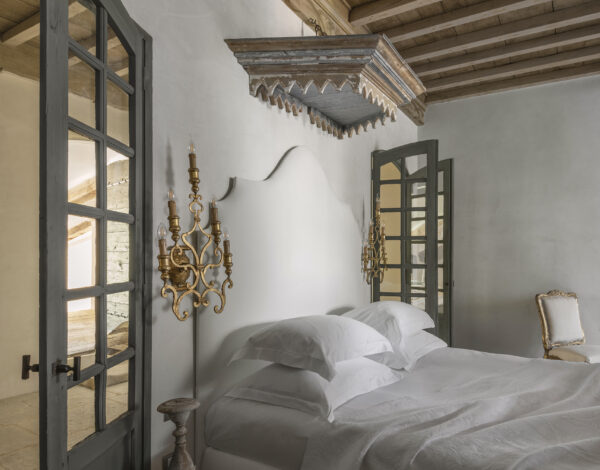 Lune de miel en Provence : les plus beaux hôtels et maisons d’hôtes - Blog Mariage Madame C Lune de miel en Provence – Le prieuré de Maussane