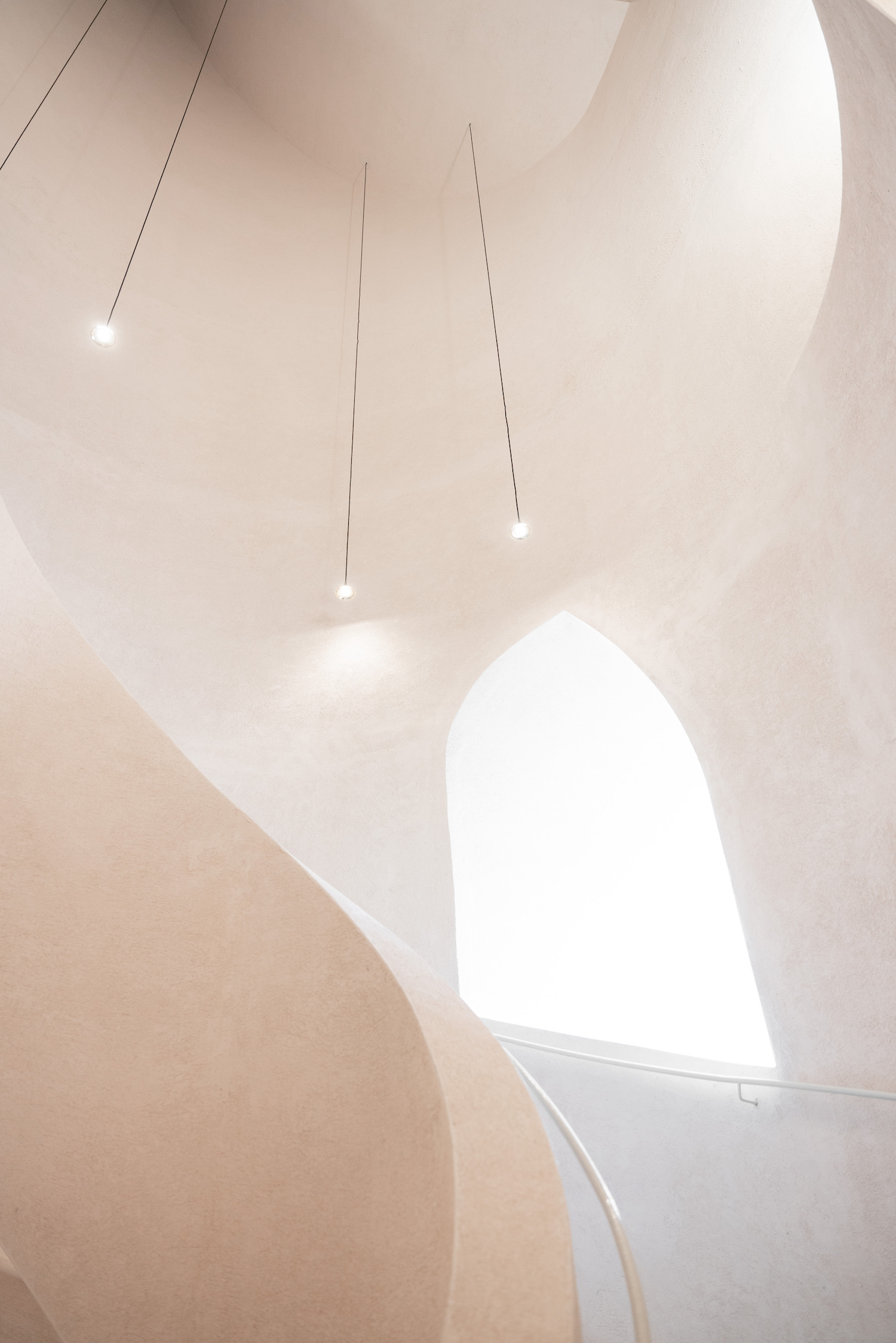 Elisa Ness Collection 2023 - Robes de mariée - Blog Mariage Madame C Elisa Ness Collection 2023 - Robes de mariée - Blog Mariage Madame C