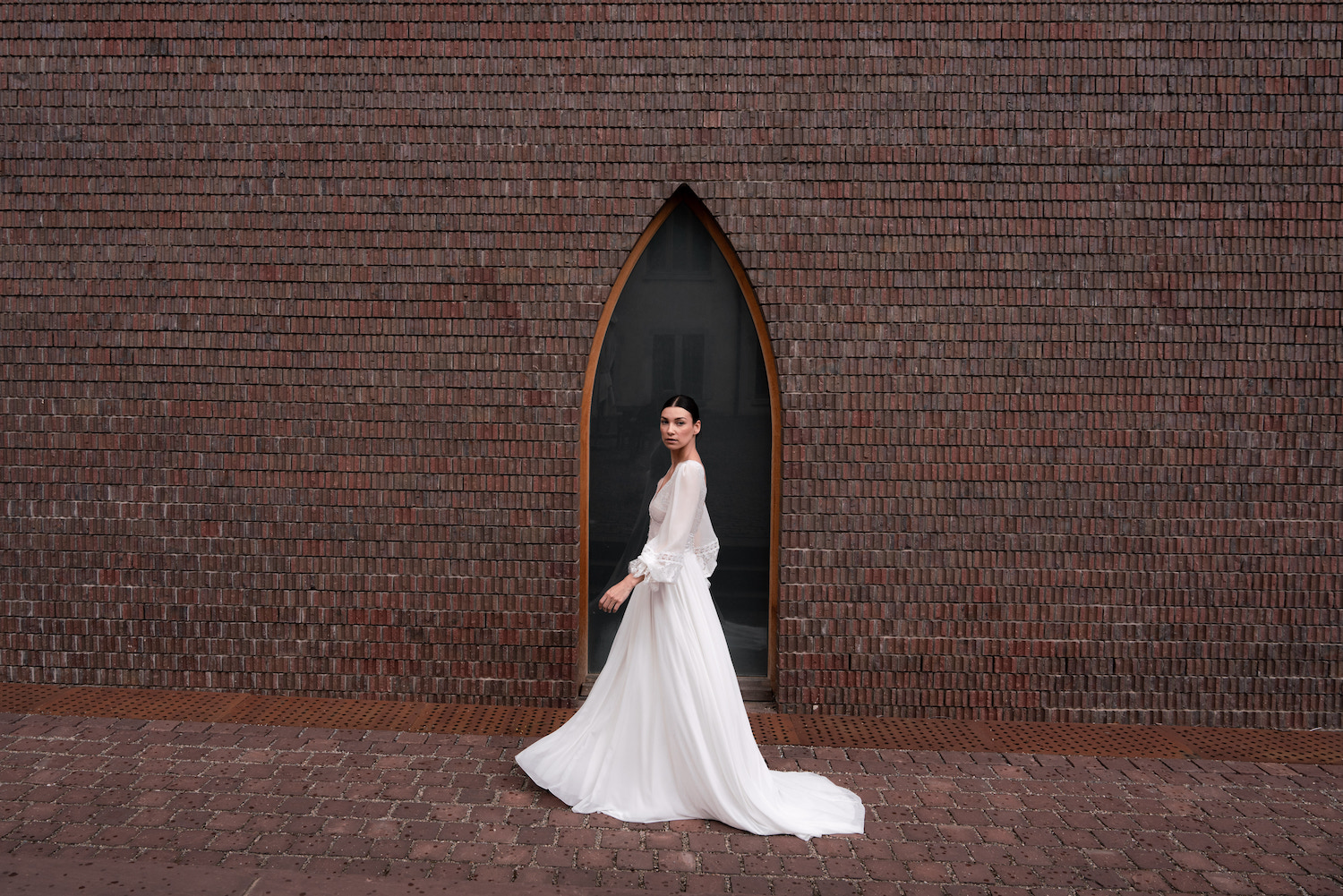 Elisa Ness Collection 2023 - Robes de mariée - Blog Mariage Madame C Elisa Ness Collection 2023 - Robes de mariée - Blog Mariage Madame C