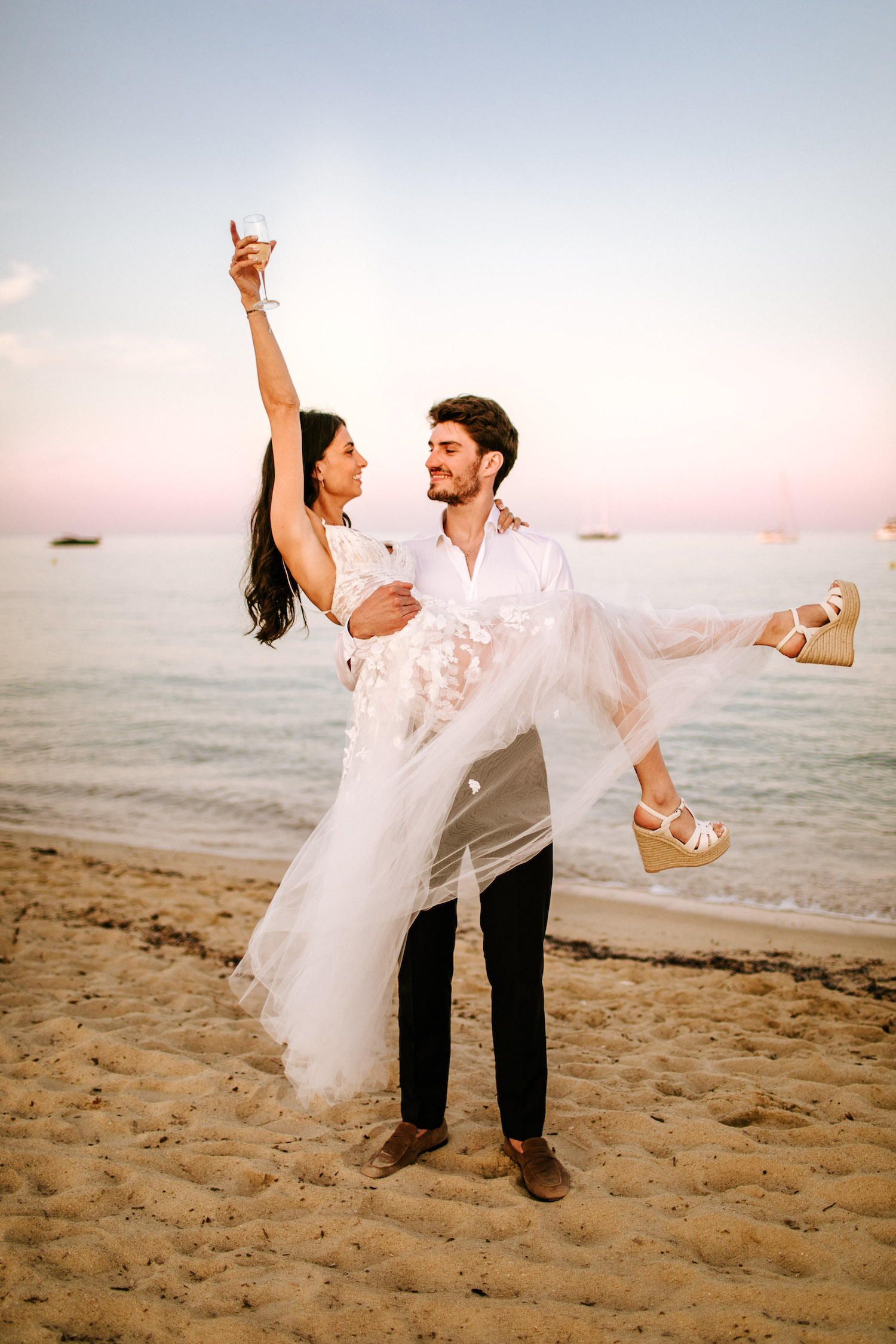 Mariage méditerranéen à Saint Tropez - Margaux + Lucas - Blog Mariage Madame C