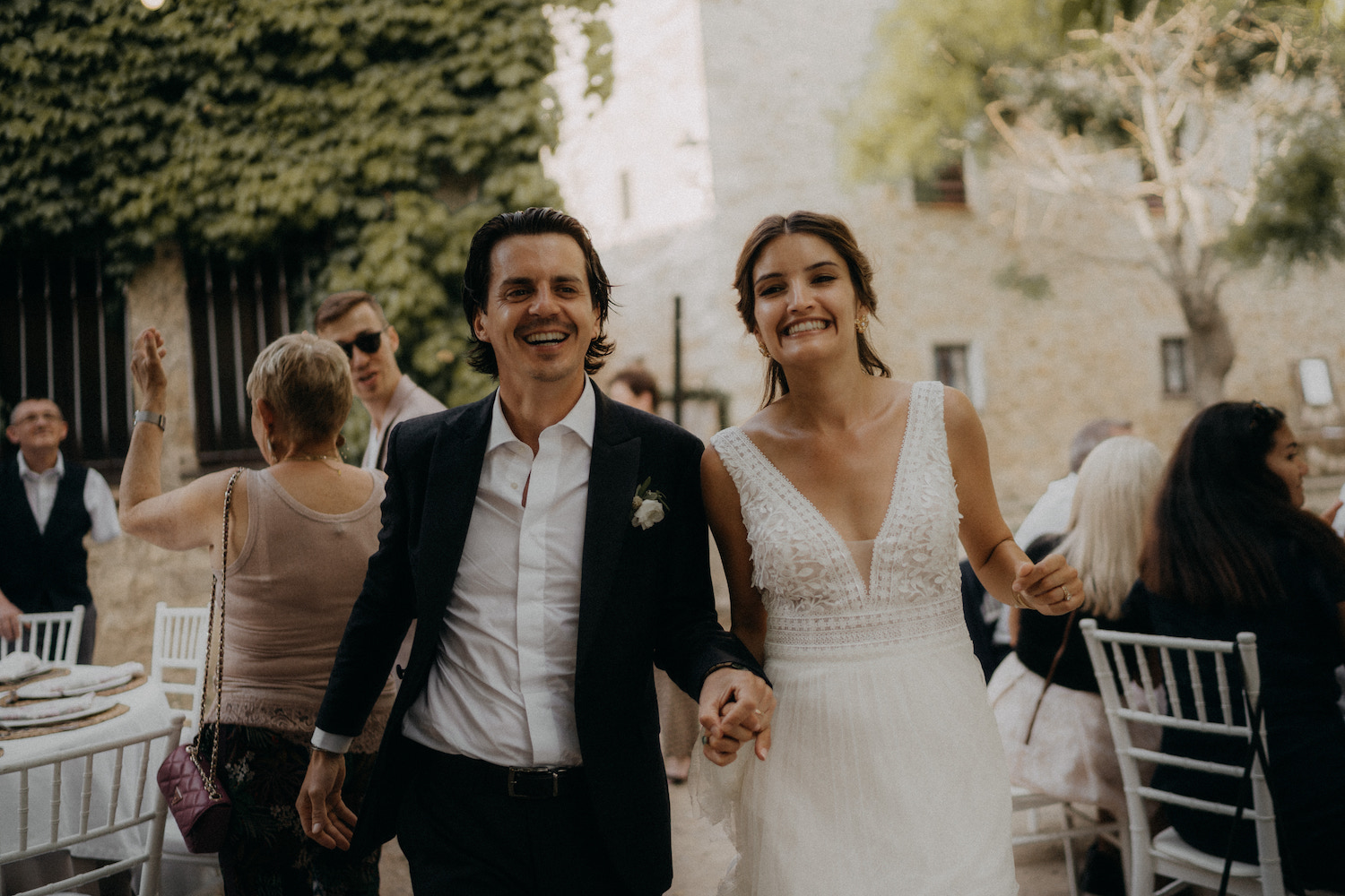 Mariage en Catalogne - Ambre + Alexis - Blog Mariage Madame C Mariage en Catalogne - Ambre + Alexis - Blog Mariage Madame C