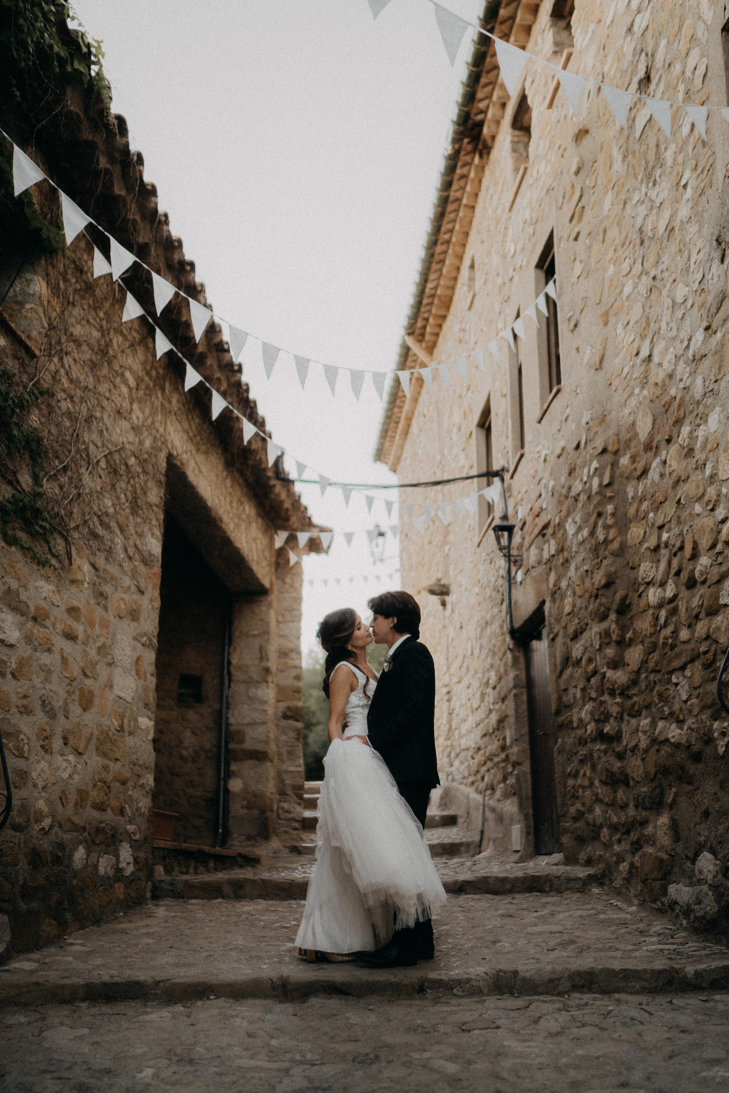 Mariage en Catalogne - Ambre + Alexis - Blog Mariage Madame C Mariage en Catalogne - Ambre + Alexis - Blog Mariage Madame C