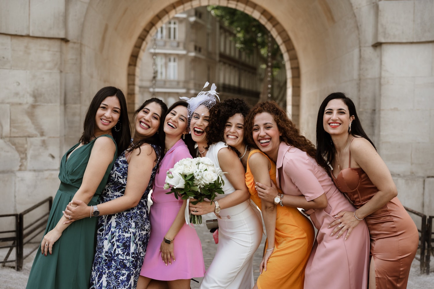 Urban wedding in Lille on a barge - Sawssen + Samuel - Madame C Wedding Blog