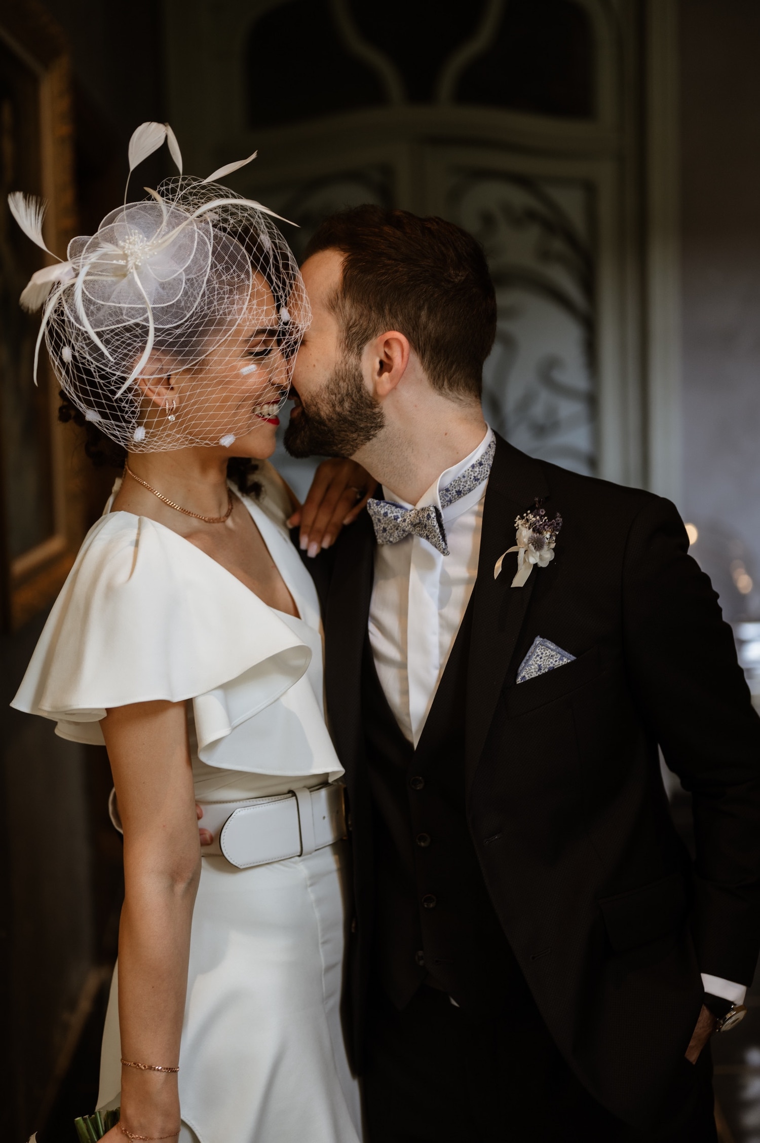 Urban wedding in Lille on a barge - Sawssen + Samuel - Madame C Wedding Blog