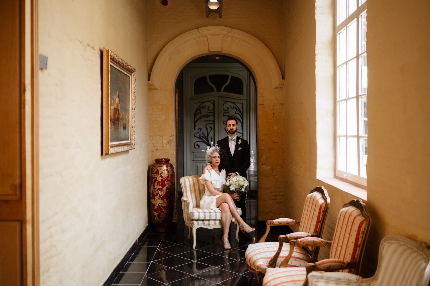 Urban wedding in Lille on a barge - Sawssen + Samuel - Madame C Wedding Blog