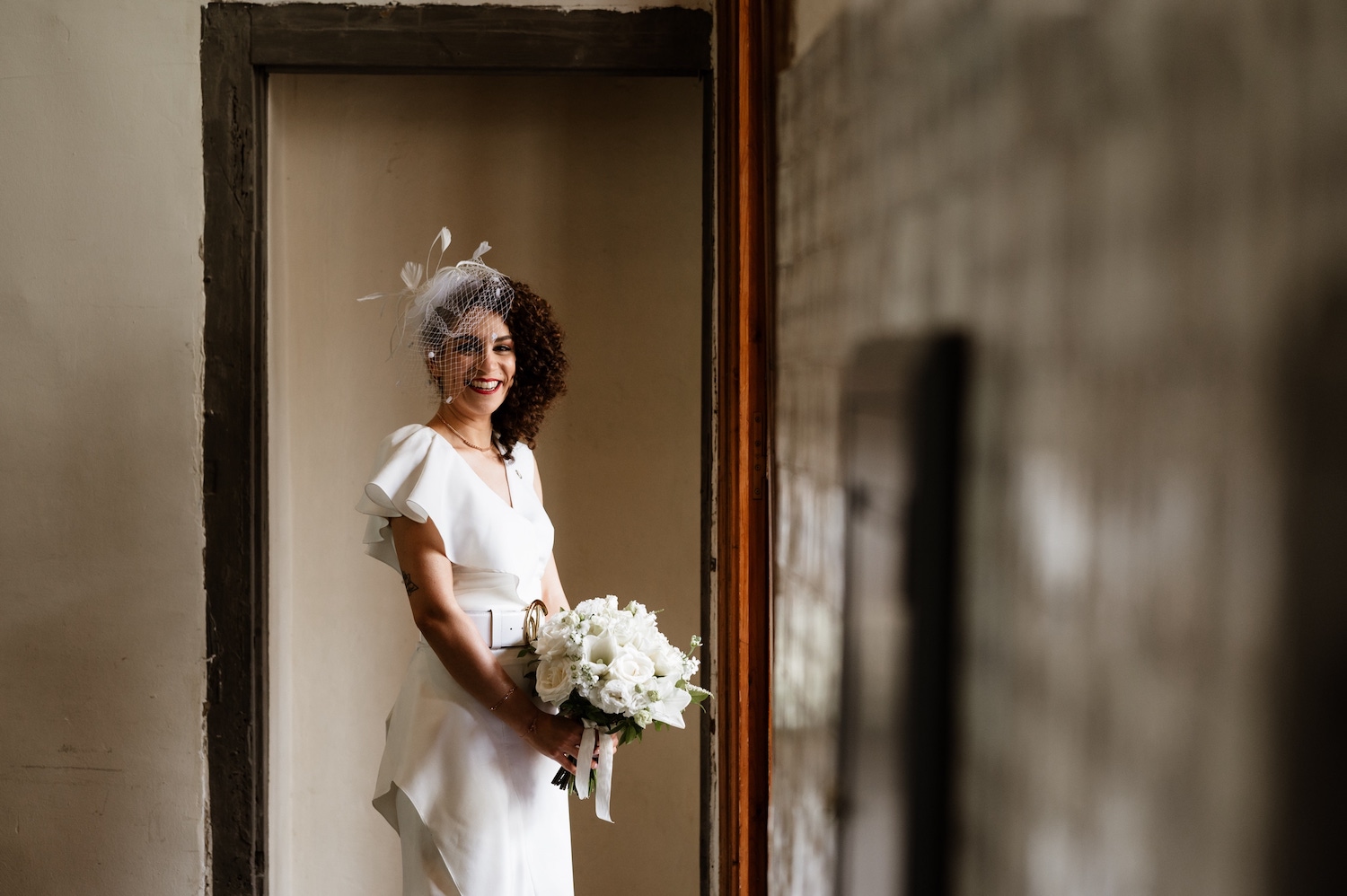 Urban wedding in Lille on a barge - Sawssen + Samuel - Madame C Wedding Blog
