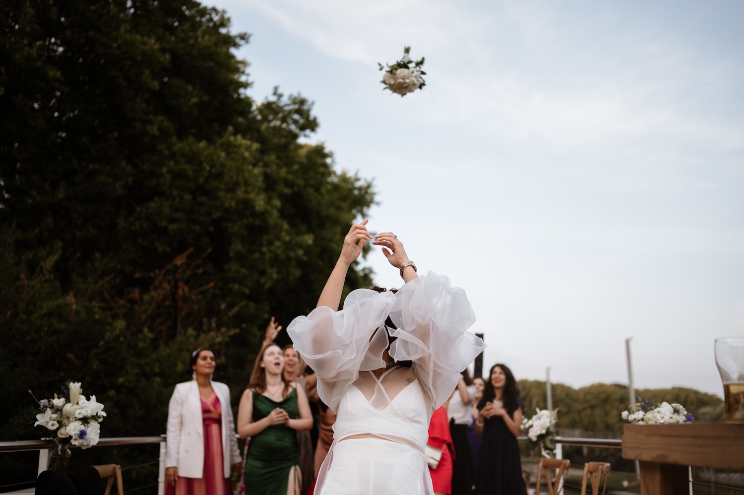 Urban wedding in Lille on a barge - Sawssen + Samuel - Madame C Wedding Blog
