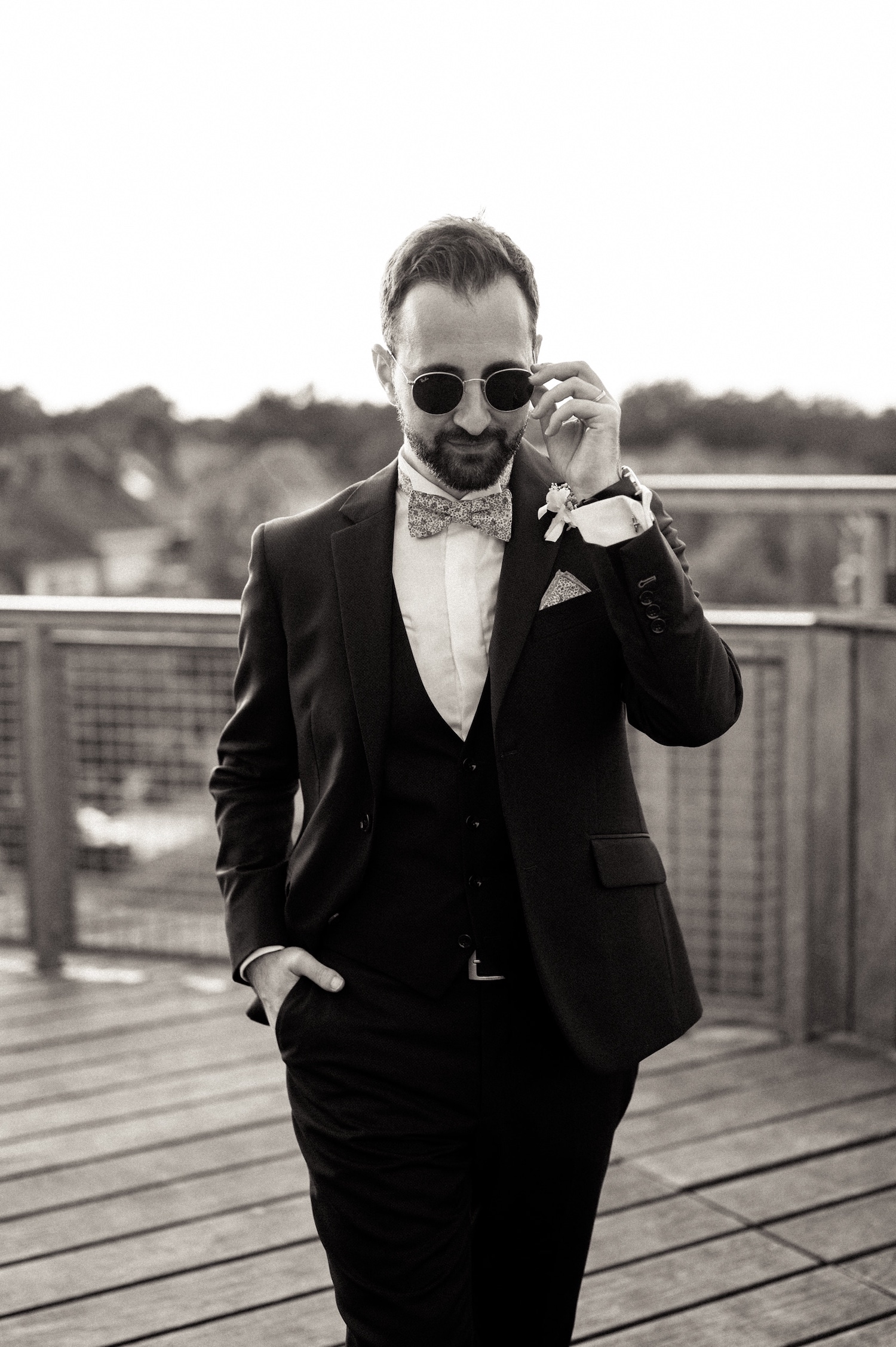 Mariage urbain à Lille sur une péniche - Sawssen + Samuel - Blog Mariage Madame C