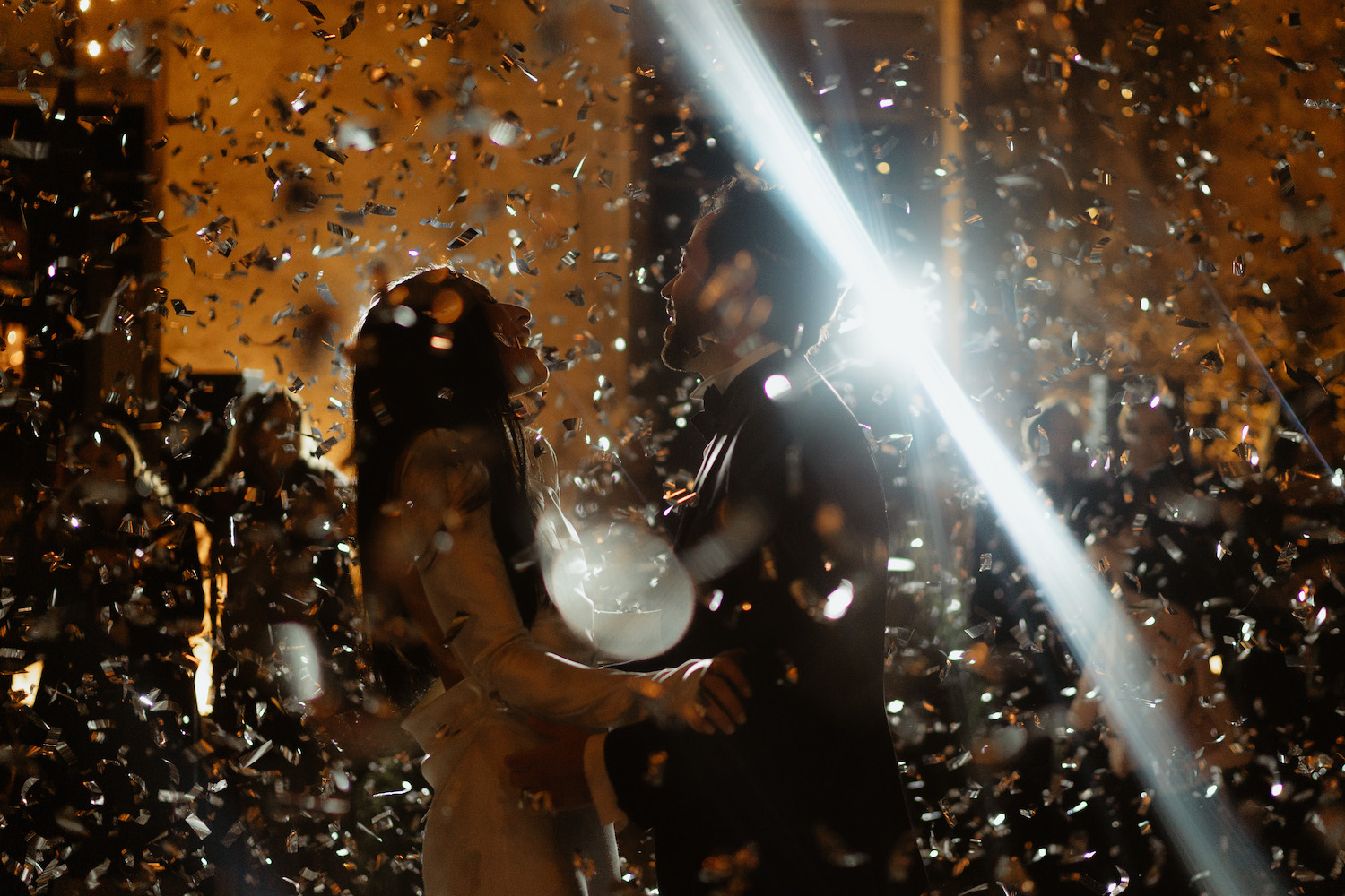 13 photographes de mariage à l'univers Couture - Blog Mariage Madame C