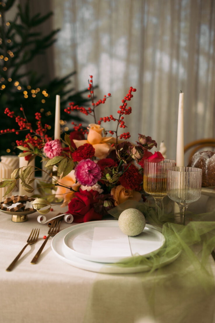 Table de Noël Moderne et Couture © AYATA Studio