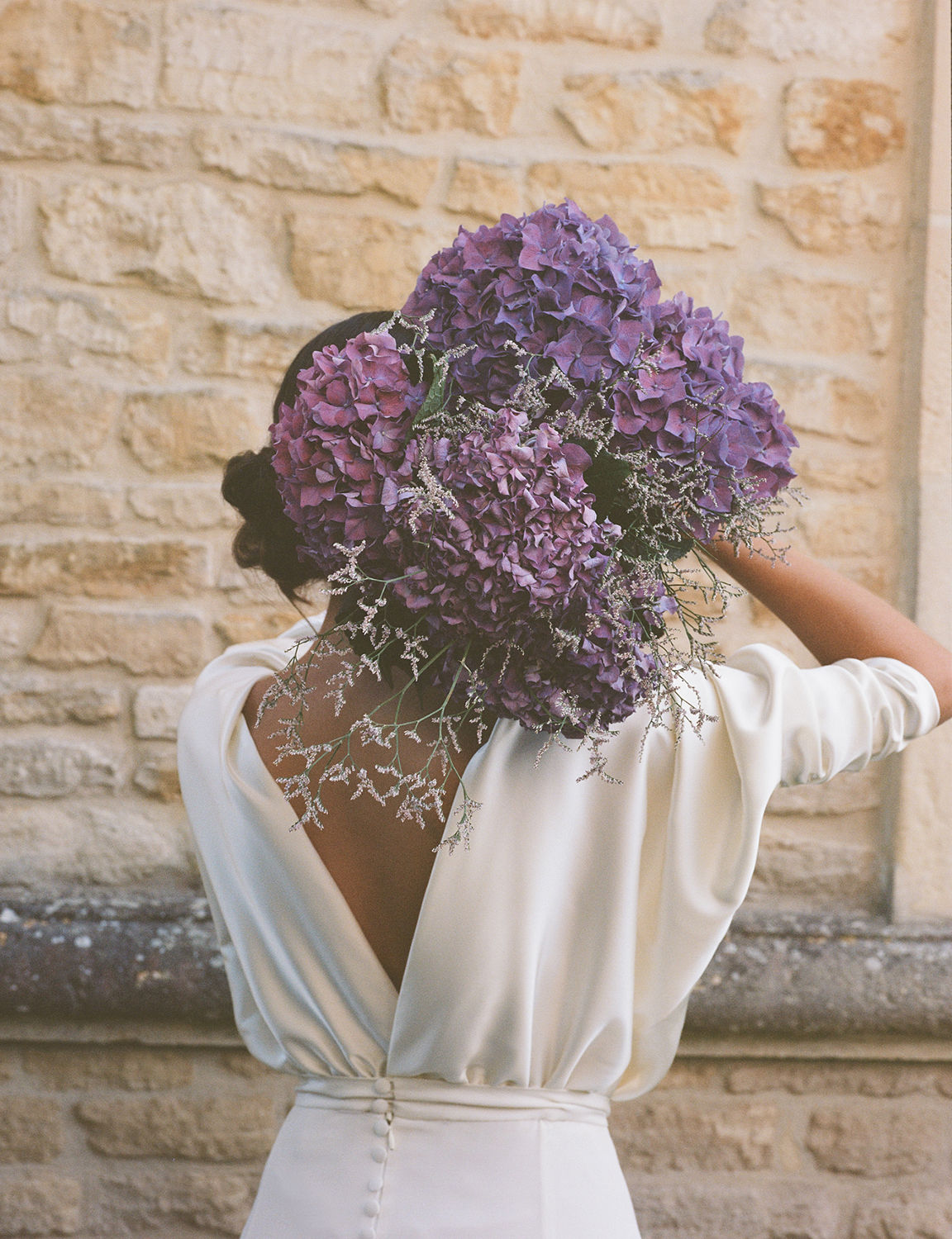 Azéline Paris Collection 2023 - Robes de mariée - Blog Mariage Madame C Azéline Paris Collection 2023 - Robes de mariée - Blog Mariage Madame C