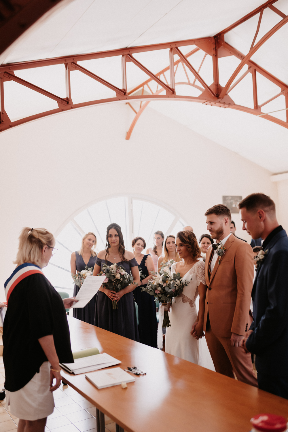 Mariage terracotta au Mas de Remoulis - Jeanne + Arthur - Blog Mariage Madame C