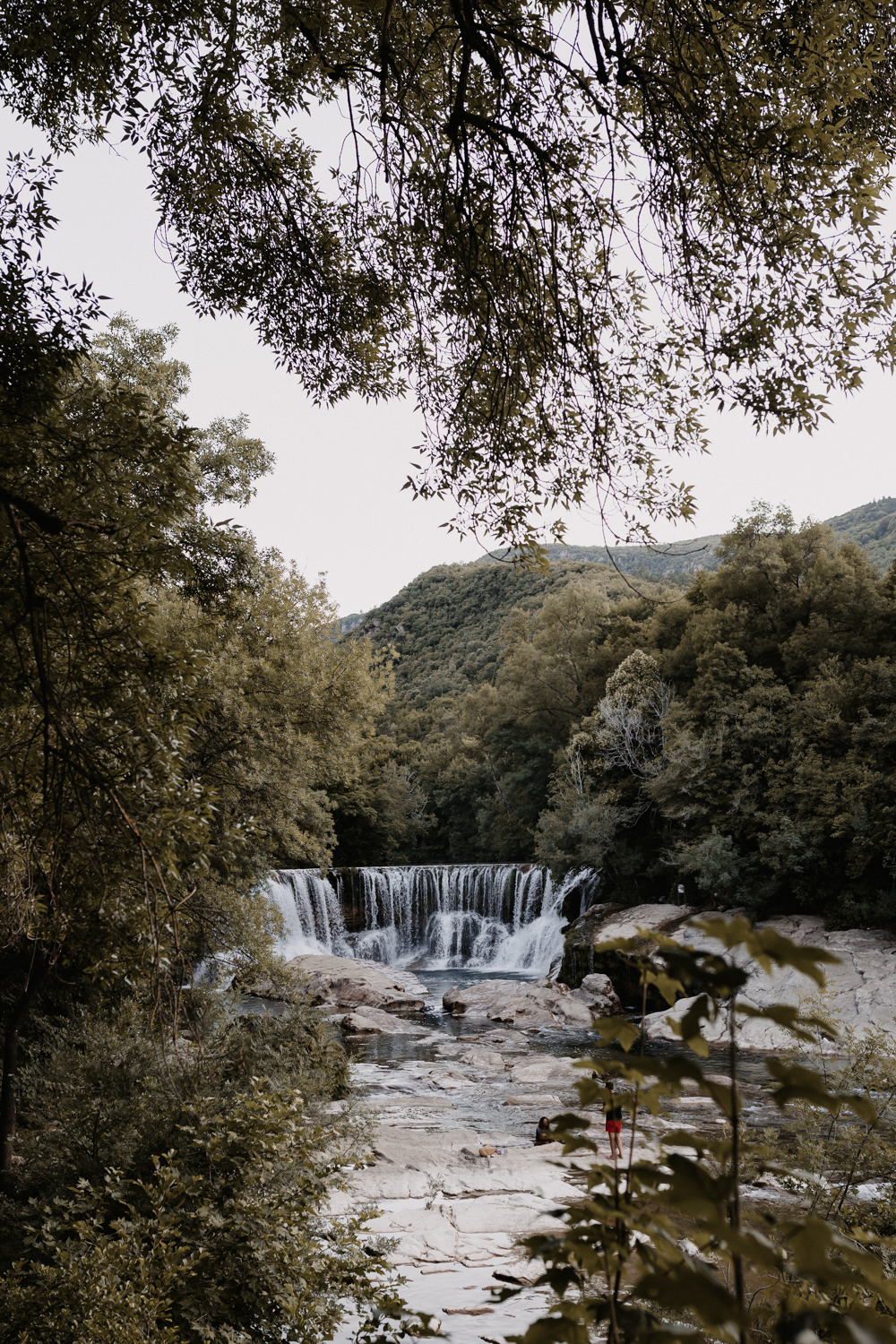 Mariage terracotta au Mas de Remoulis - Jeanne + Arthur - Blog Mariage Madame C