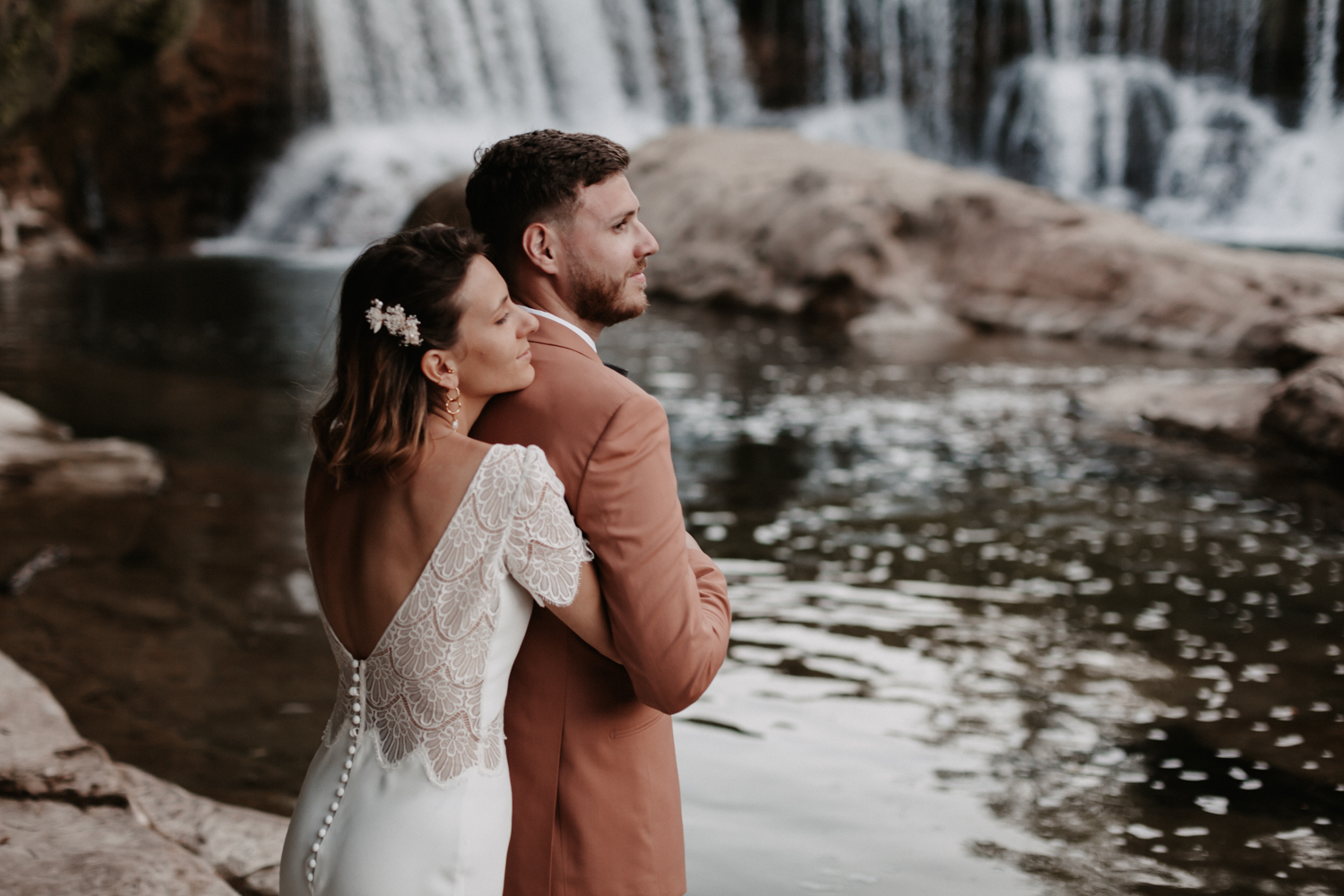 Mariage terracotta au Mas de Remoulis - Jeanne + Arthur - Blog Mariage Madame C