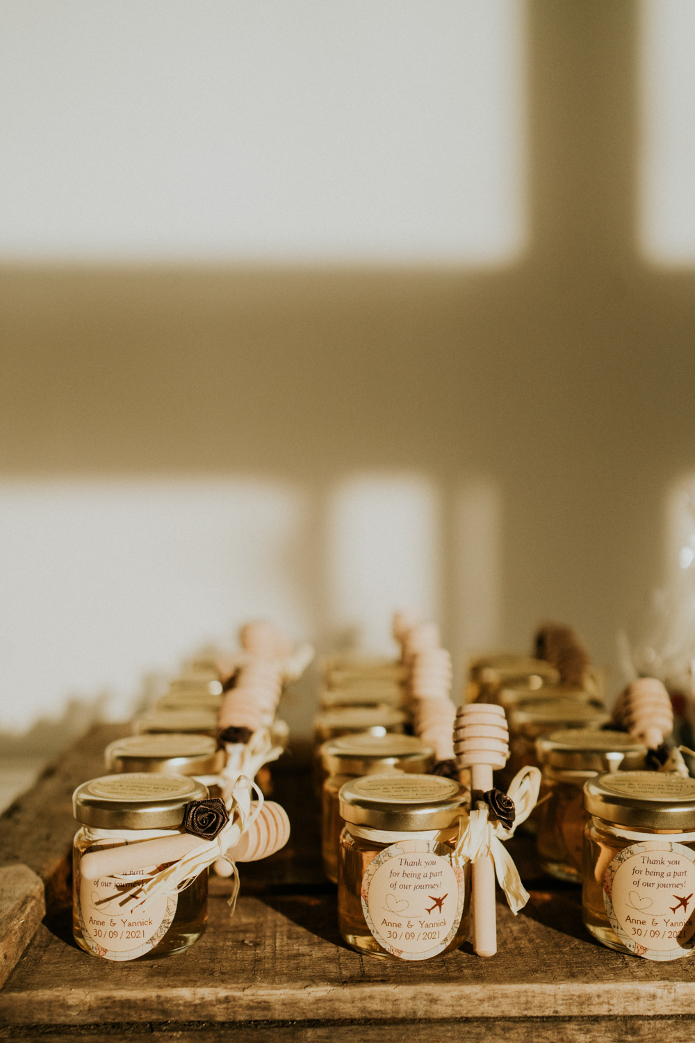 Mariage Moderne en blanc à Strasbourg - Anne + Yannick - Blog Mariage Madame C