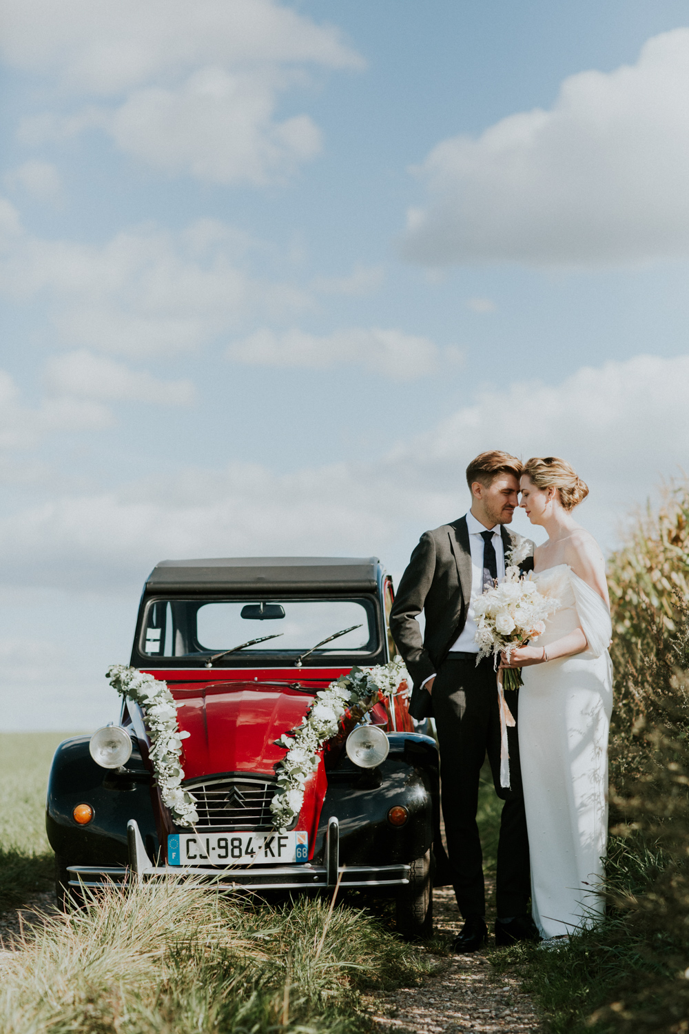 Mariage Moderne en blanc à Strasbourg - Anne + Yannick - Blog Mariage Madame C