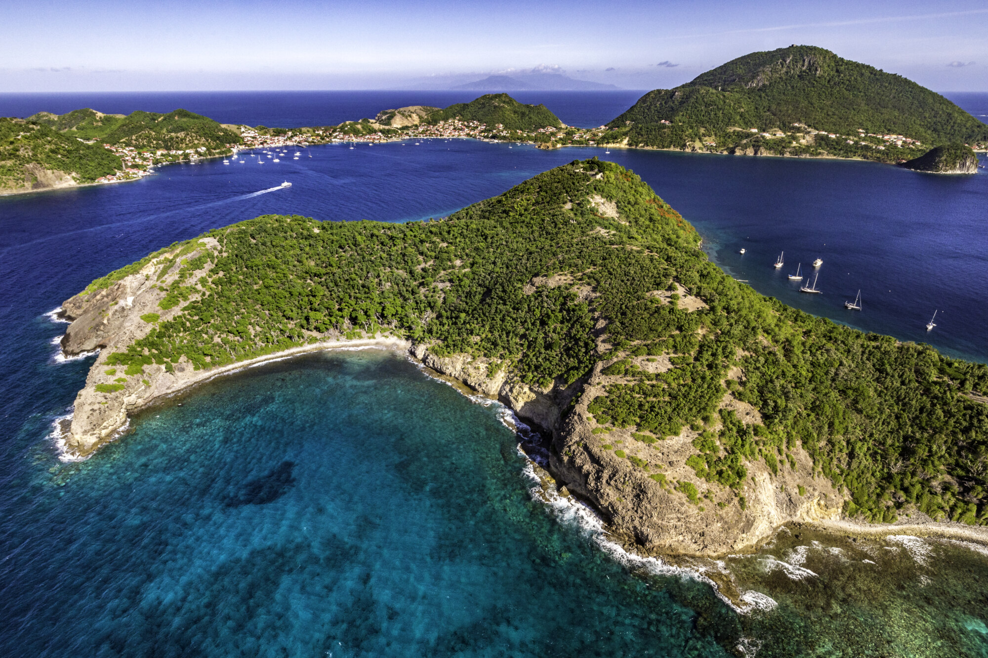 10 idées de voyages de noces dans des îles hors du commun - Blog Mariage Madame C