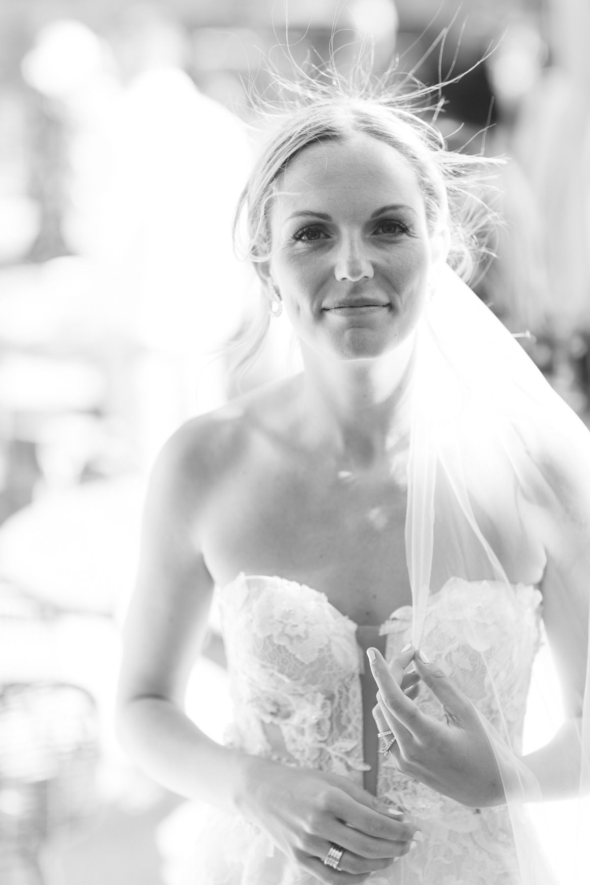 Mariage romantique aux Domaines de Patras - Cora + François - Blog Mariage Madame C