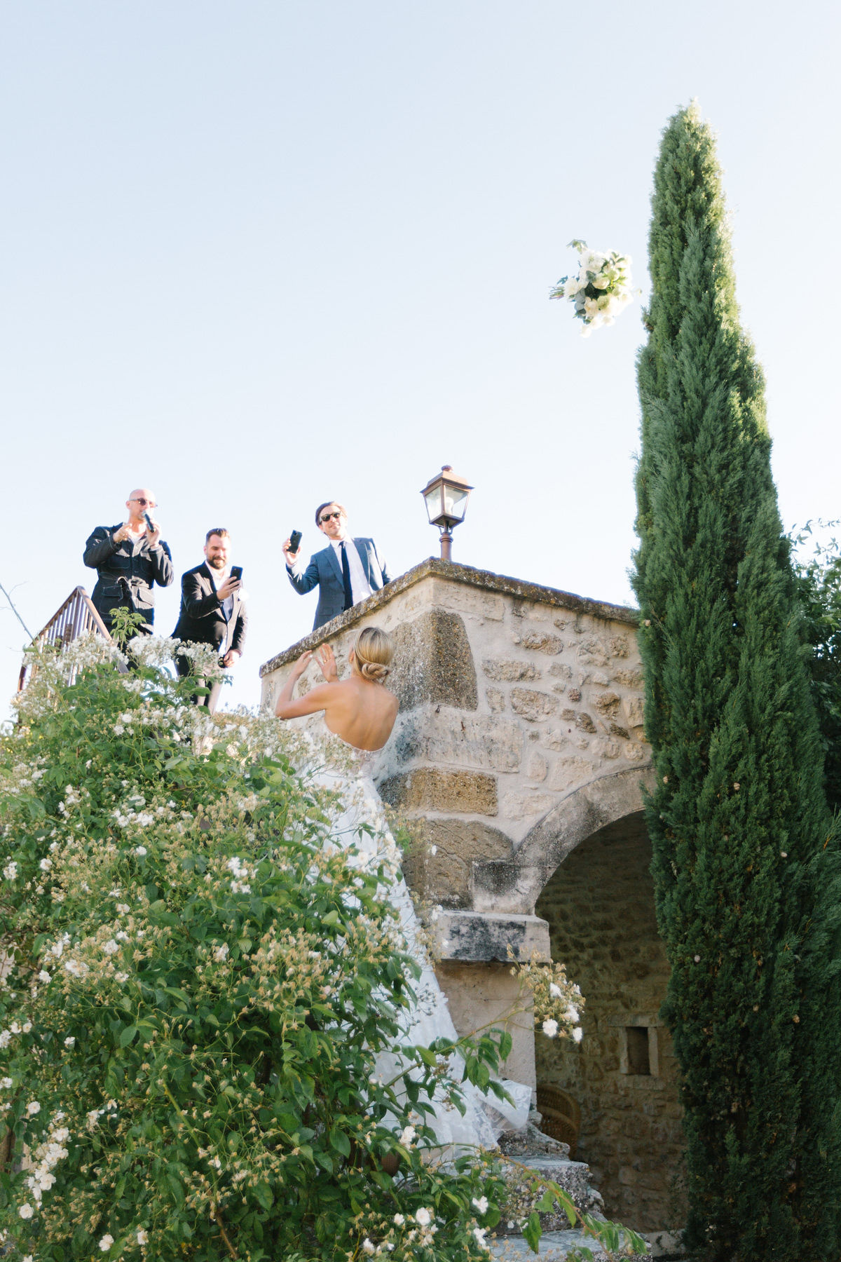 Mariage romantique aux Domaines de Patras - Cora + François - Blog Mariage Madame C
