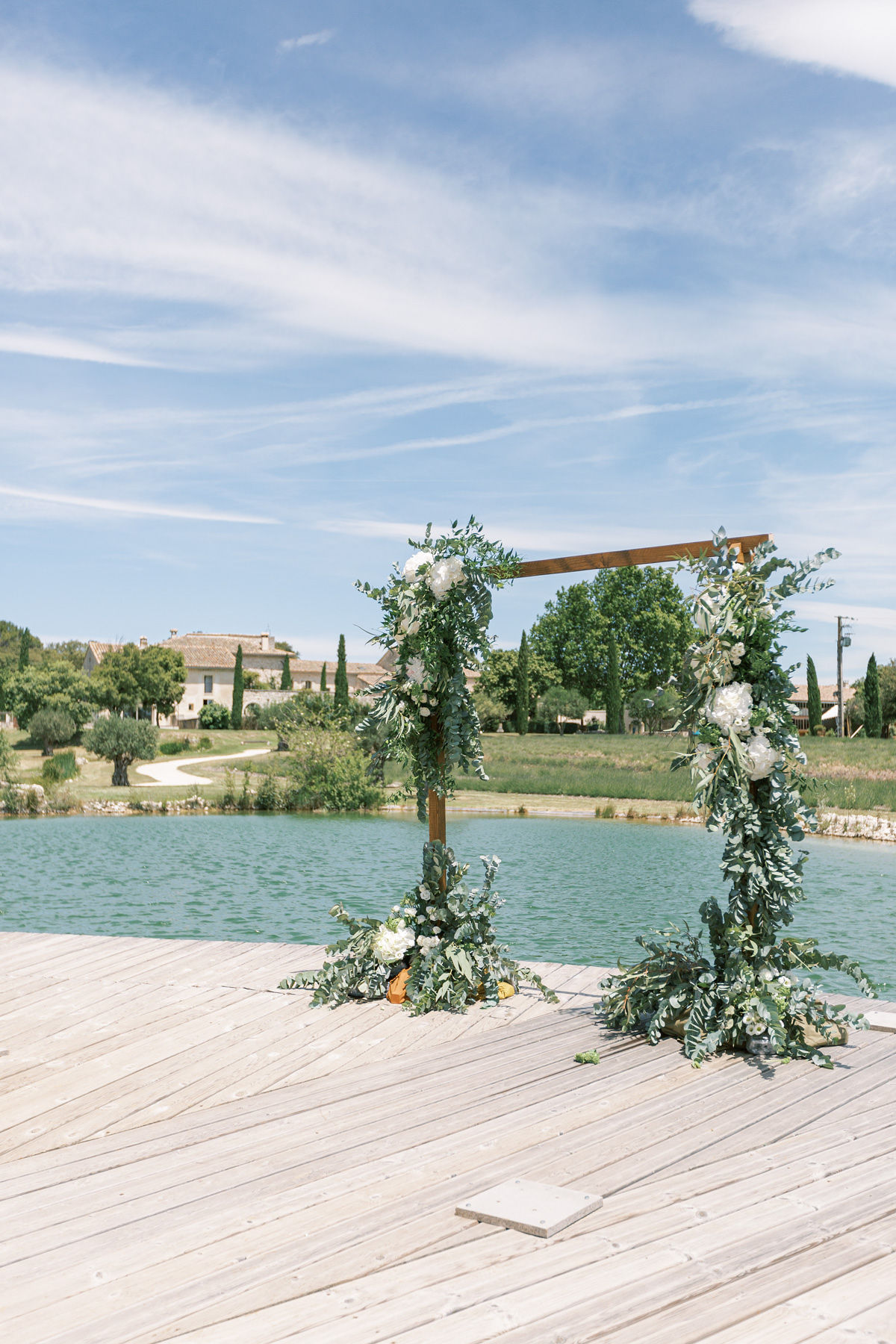 Mariage romantique aux Domaines de Patras - Cora + François - Blog Mariage Madame C