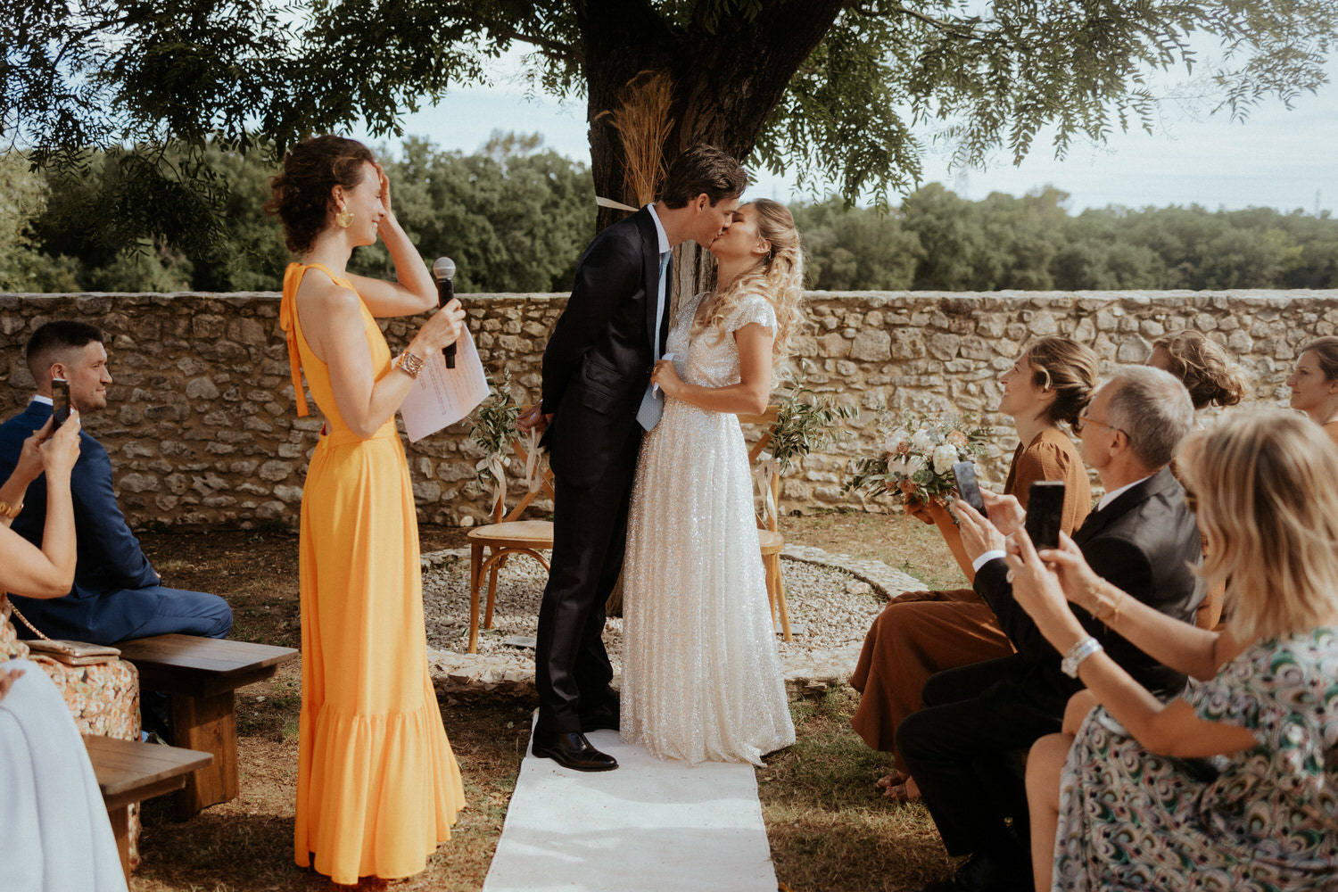 Mariage dans les Cévennes à la Villa La Cavalerie - Aurélie + Volker - Blog Mariage Madame C