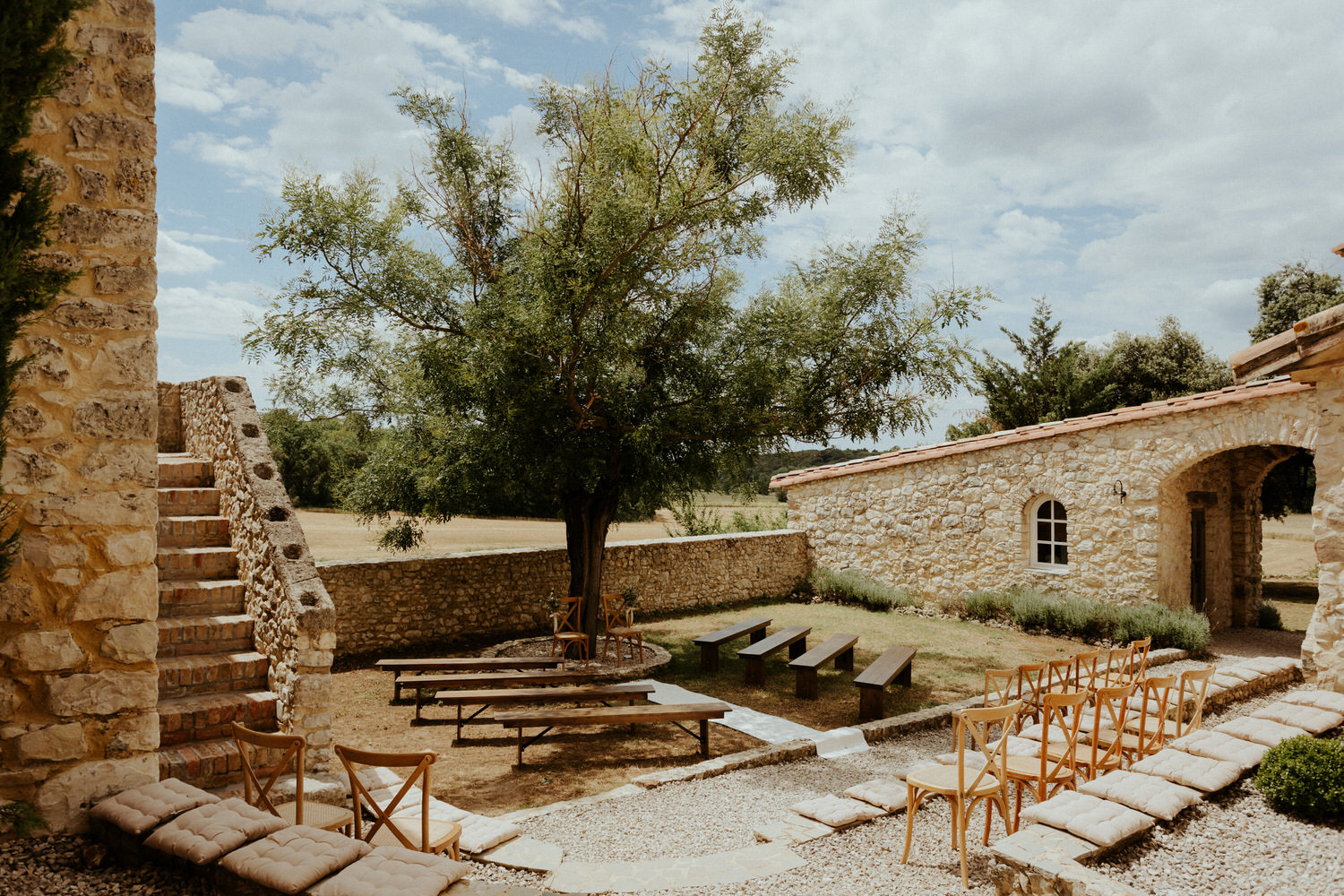 Mariage dans les Cévennes à la Villa La Cavalerie - Aurélie + Volker - Blog Mariage Madame C