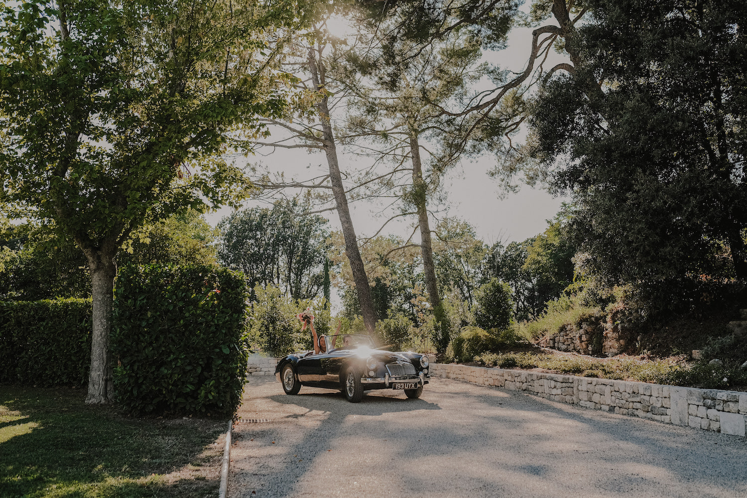 Mariage de Provence au Château de Grimaldi - Daphné + Clément - Blog Mariage Madame C