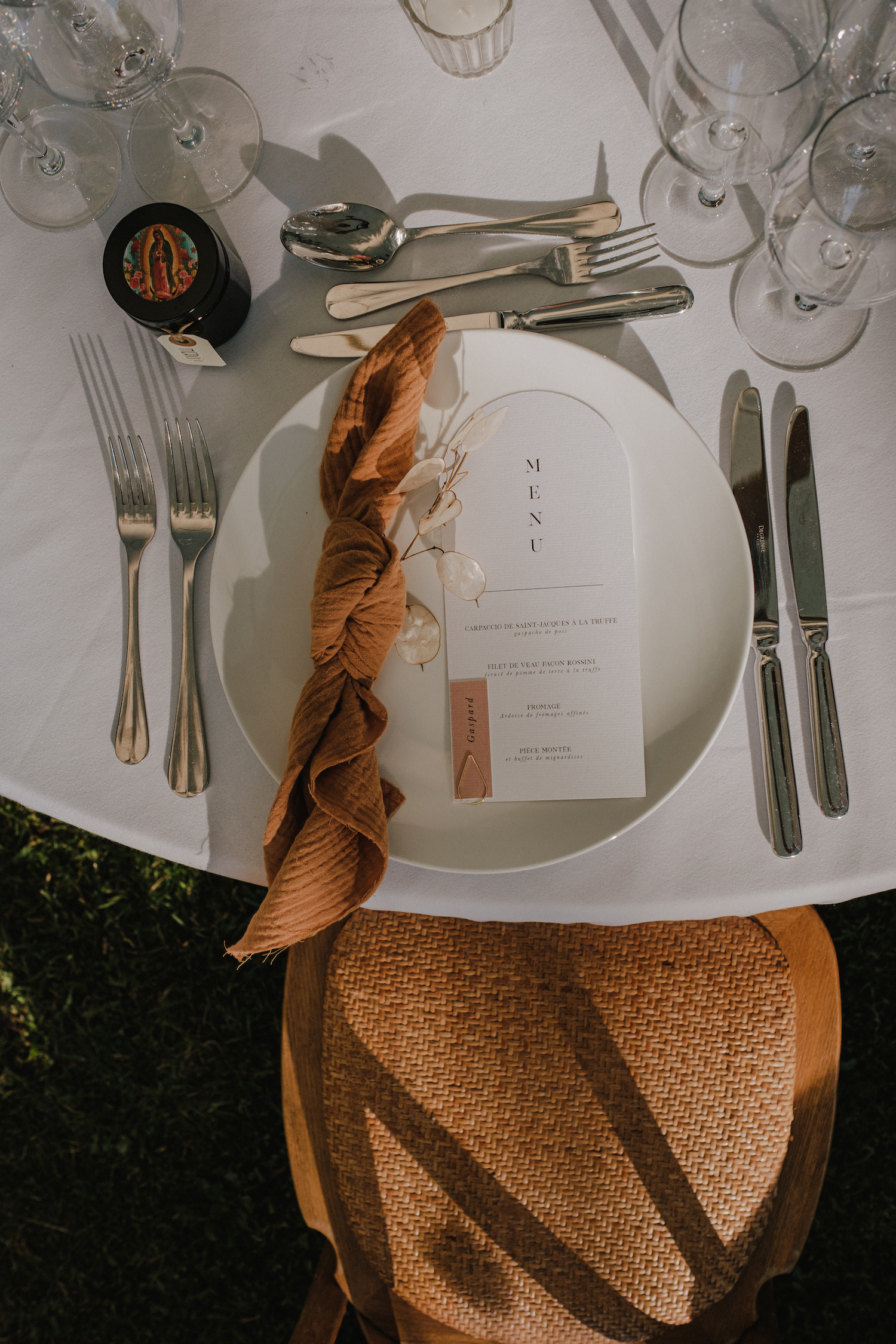 Mariage de Provence au Château de Grimaldi - Daphné + Clément - Blog Mariage Madame C