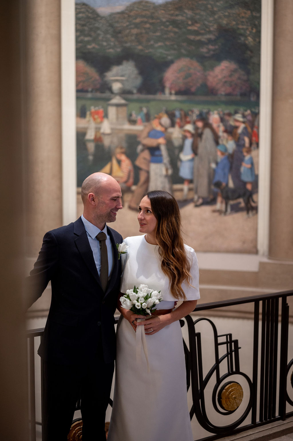 Mariage civil d'hiver à Paris 5 - Clémence + Thomas - Blog Mariage Madame C Mariage civil d'hiver à Paris 5 © Mathilde Caelicia