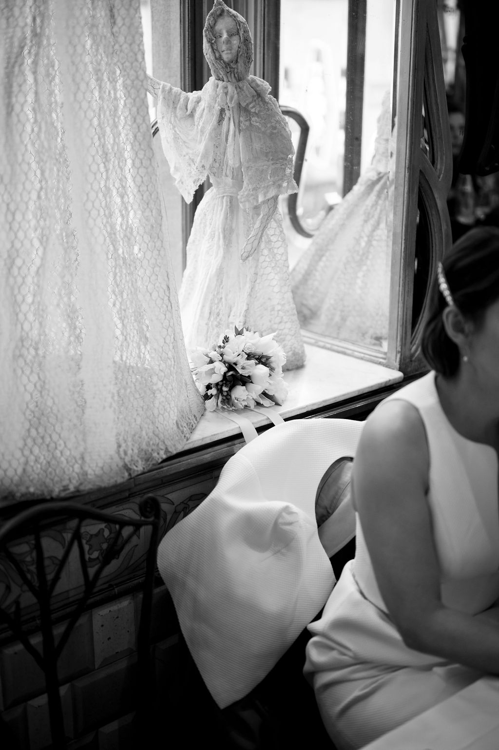 Mariage civil d'hiver à Paris 5 - Clémence + Thomas - Blog Mariage Madame C Mariage civil d'hiver à Paris 5 - Clémence + Thomas - Blog Mariage Madame C