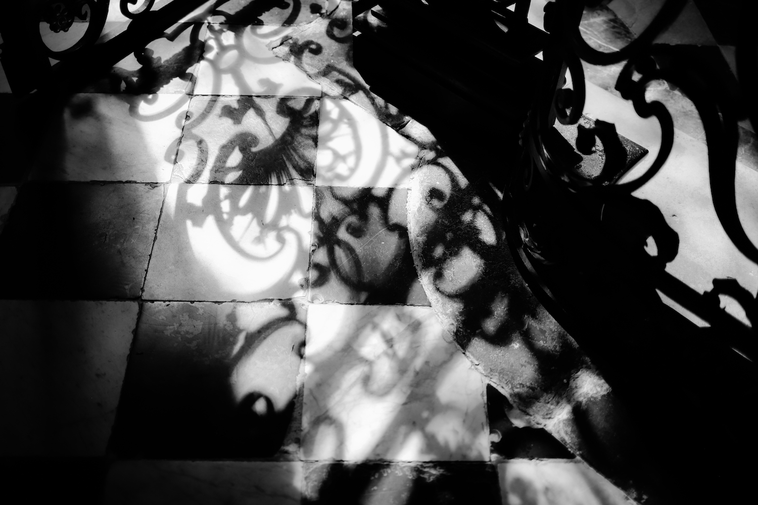 Mariage dans une Abbaye en Picardie - Fabiola + Christopher - Blog Mariage Madame C