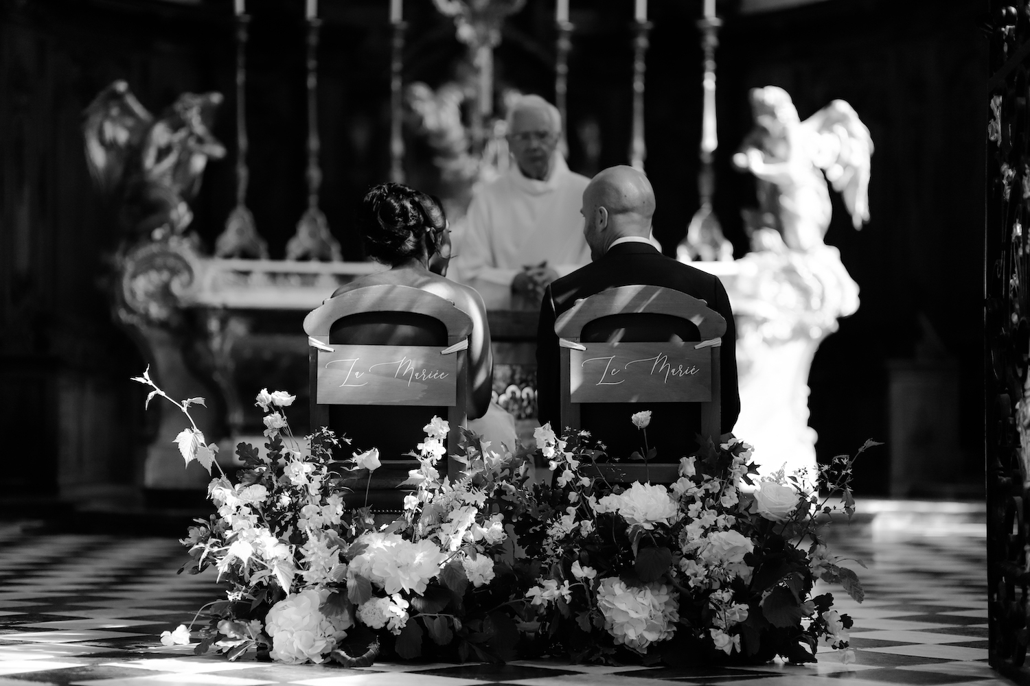 Mariage dans une Abbaye en Picardie - Fabiola + Christopher - Blog Mariage Madame C