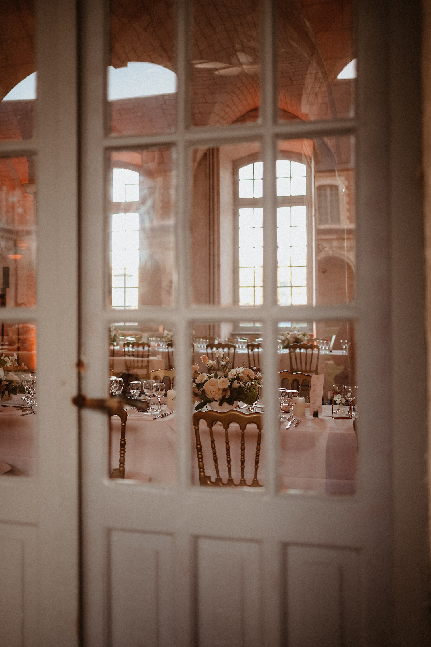 Mariage dans une Abbaye en Picardie - Fabiola + Christopher - Blog Mariage Madame C