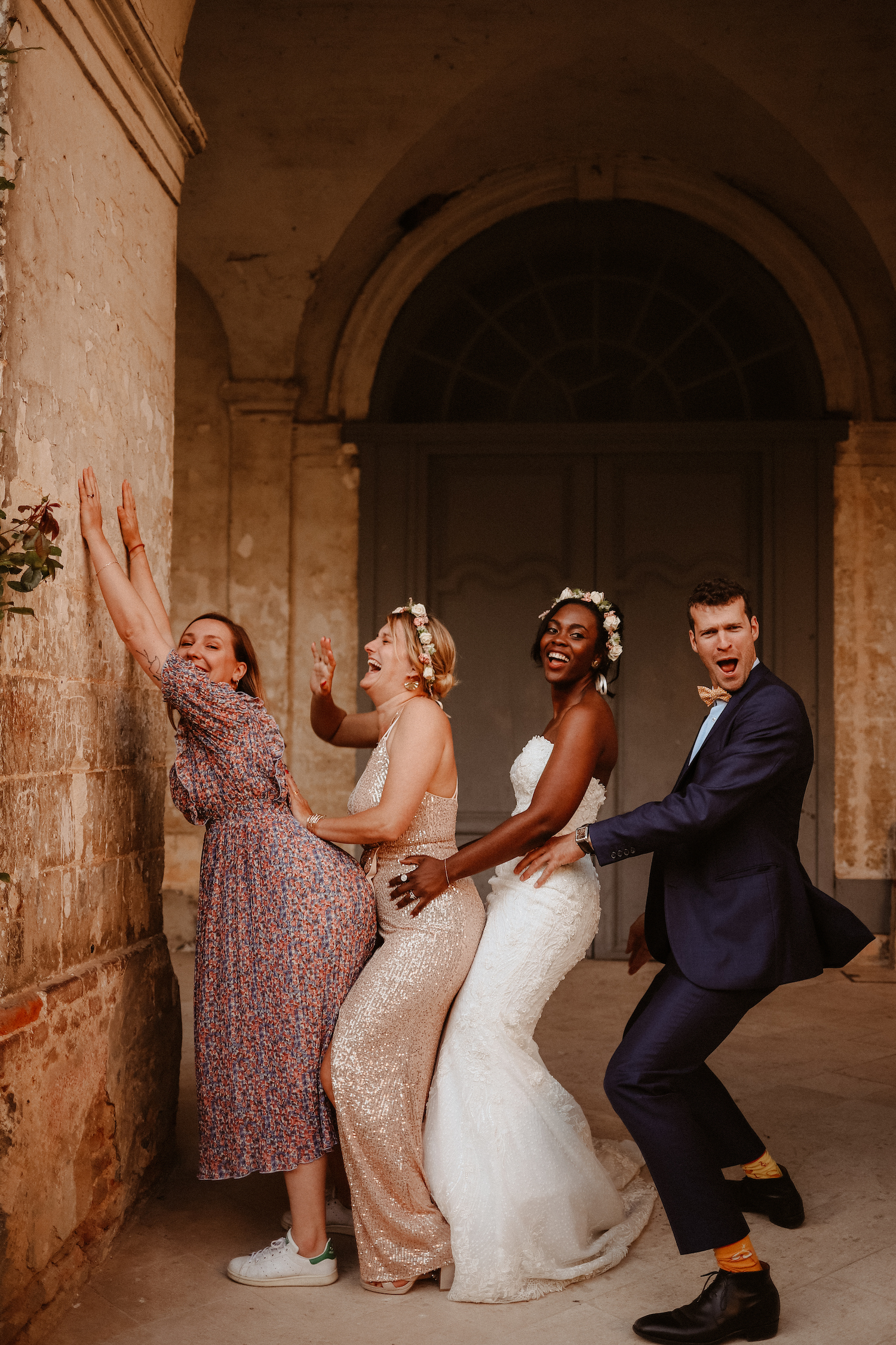 Mariage dans une Abbaye en Picardie - Fabiola + Christopher - Blog Mariage Madame C