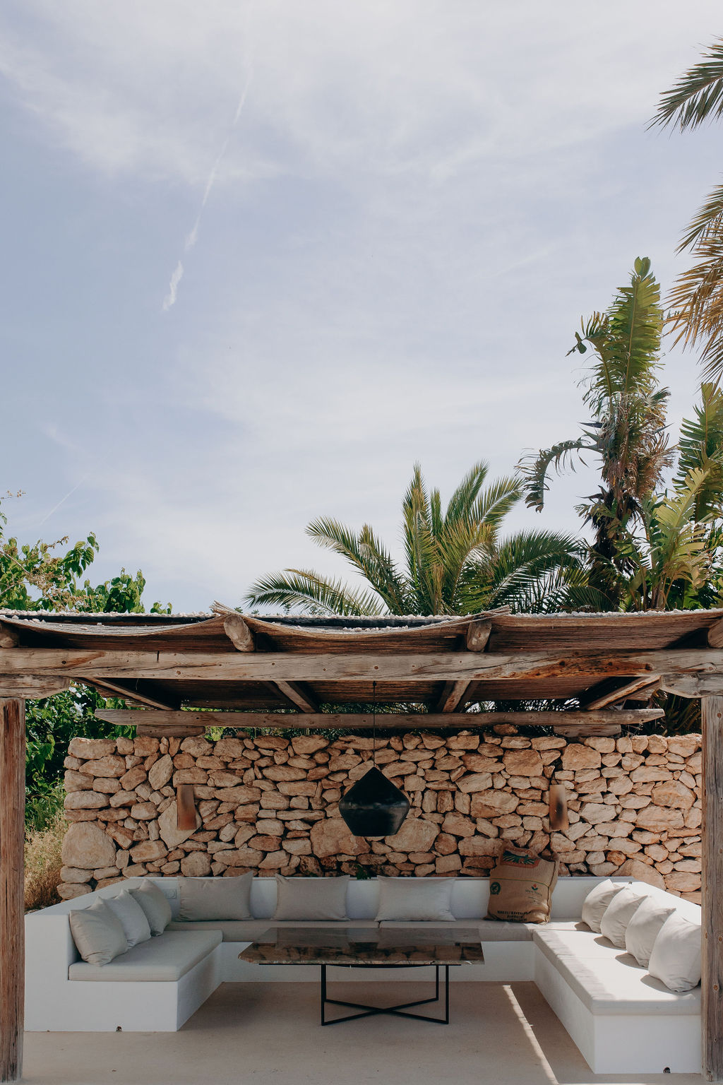 The One Workshop - Ibiza > Avril 2023 - Blog Mariage Madame C The One Workshop - Ibiza > Avril 2023 - Blog Mariage Madame C