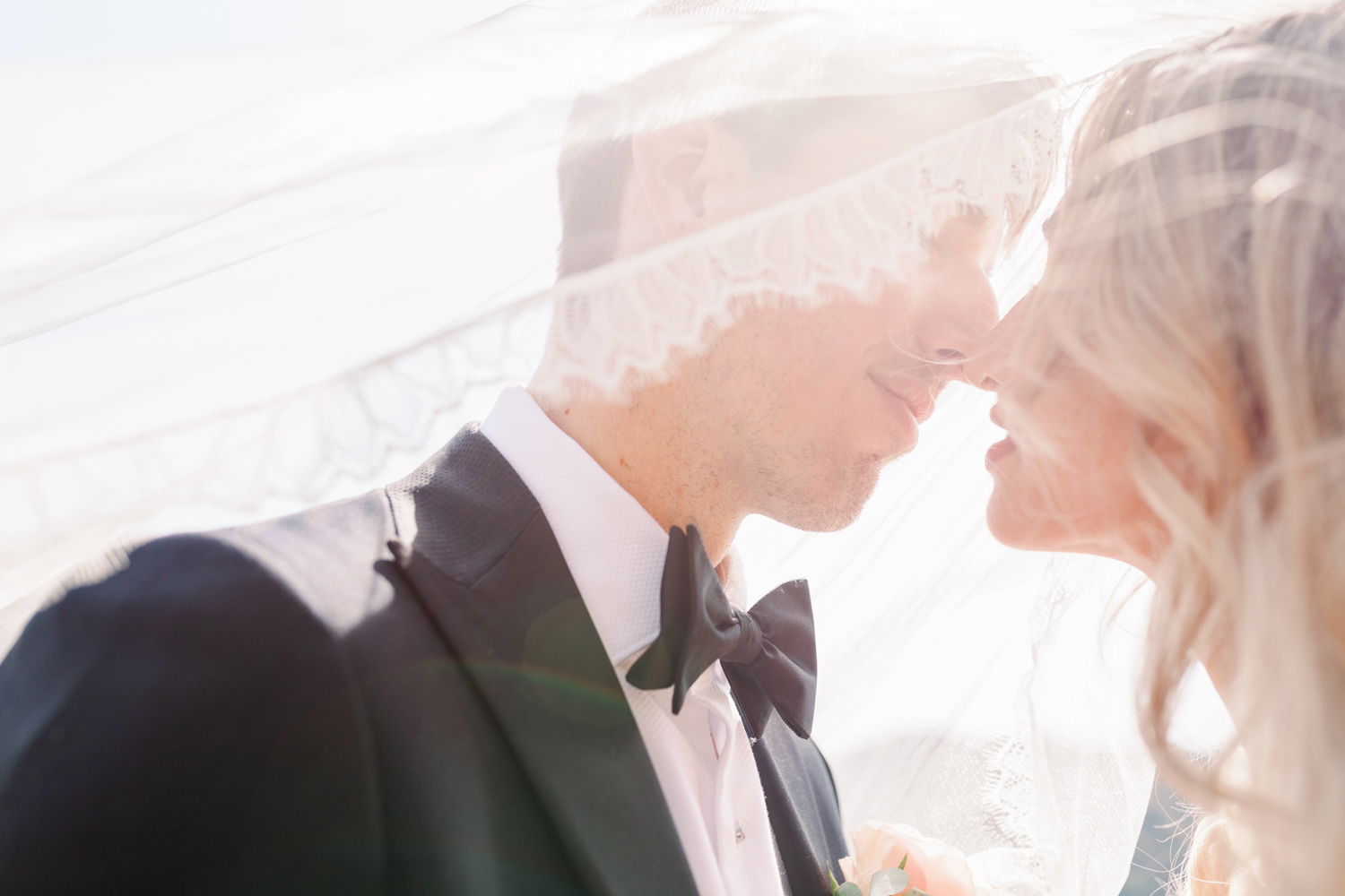 Mariage en Corse au Domaine de Lagnonu - Morgane + Thibault - Blog Mariage Madame C