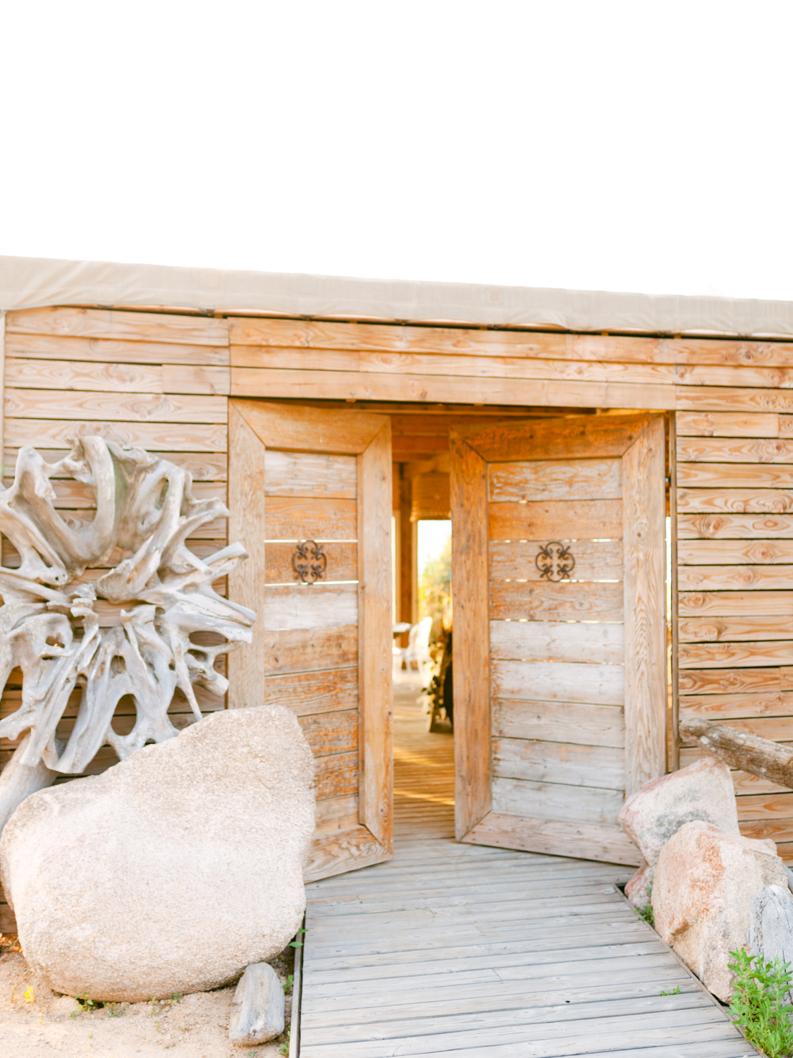 Mariage en Corse au Domaine de Lagnonu - Morgane + Thibault - Blog Mariage Madame C