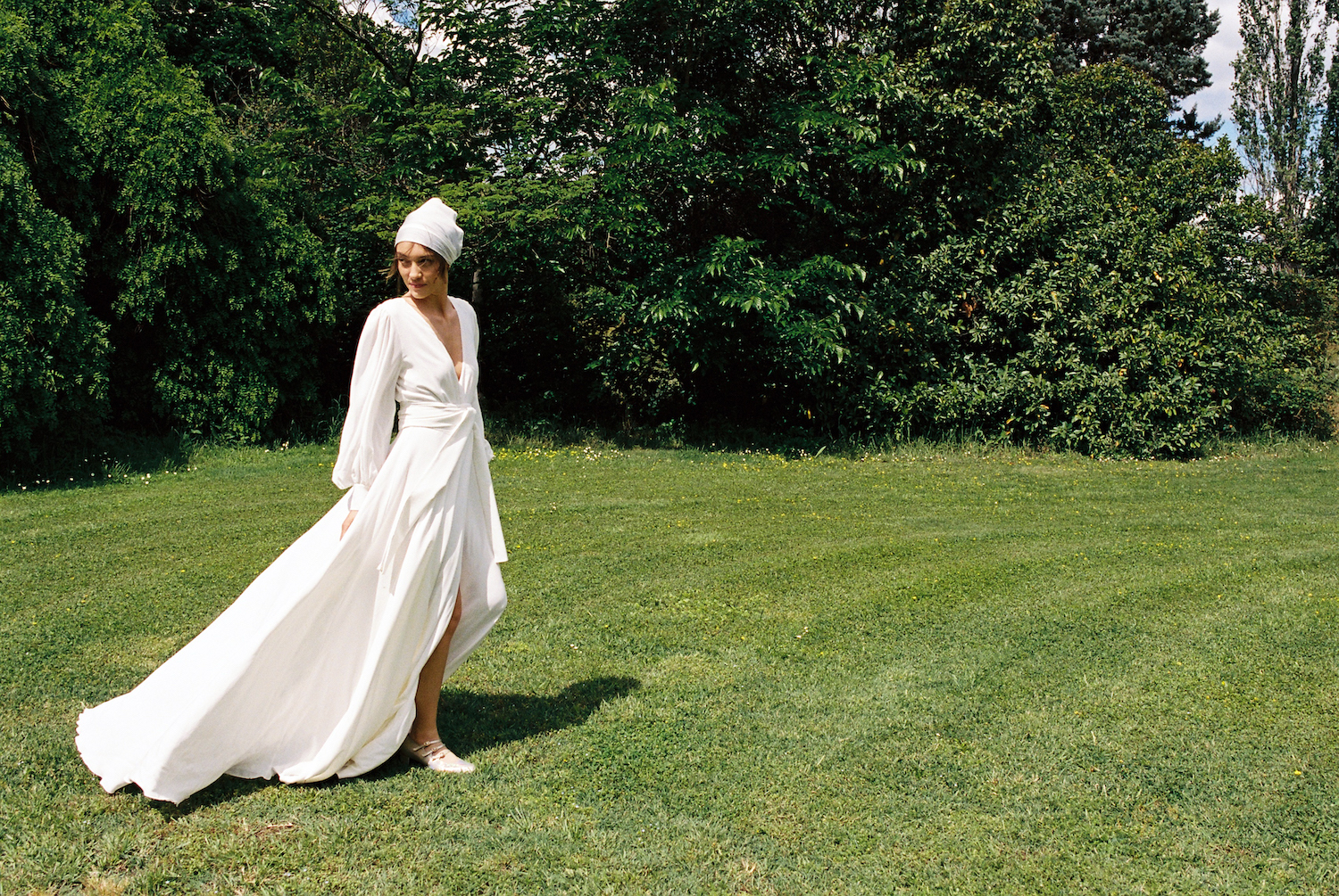 Donatelle Godart Collection 2024 – Robes de mariée - Blog Mariage Madame C Donatelle Godart Collection 2024 – Robes de mariée - Blog Mariage Madame C