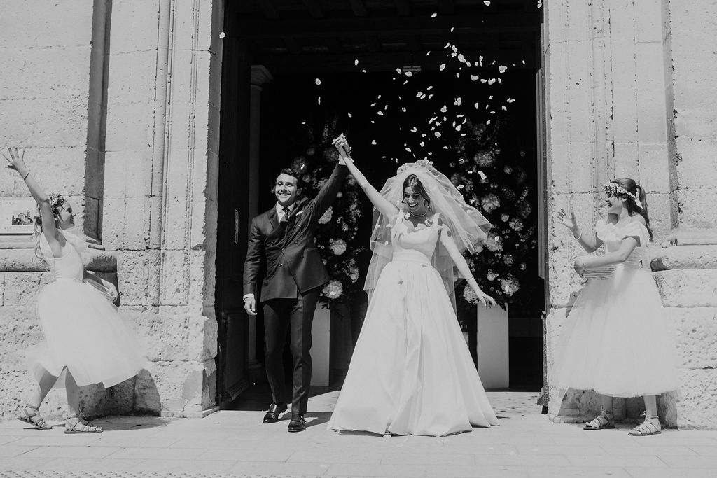 Mariage de Provence au Château d'Estoublon - Emma + Thomas - Blog Mariage Madame C