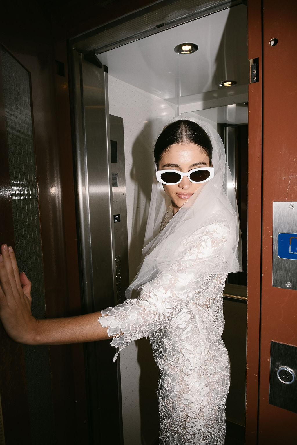 Alice Dupraz-Toulouse Paris Collection 2024 - Robes de mariée - Blog Mariage Madame C Alice Dupraz-Toulouse Paris Collection 2024 - Robes de mariée - Blog Mariage Madame C