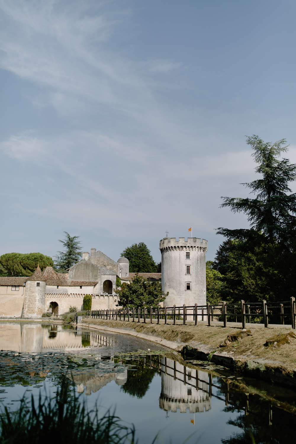Mariage dans un Château de famille en Charente - Héloïse + Thomas - Blog Mariage Madame C Mariage dans un Château de famille en Charente - Héloïse + Thomas - Blog Mariage Madame C