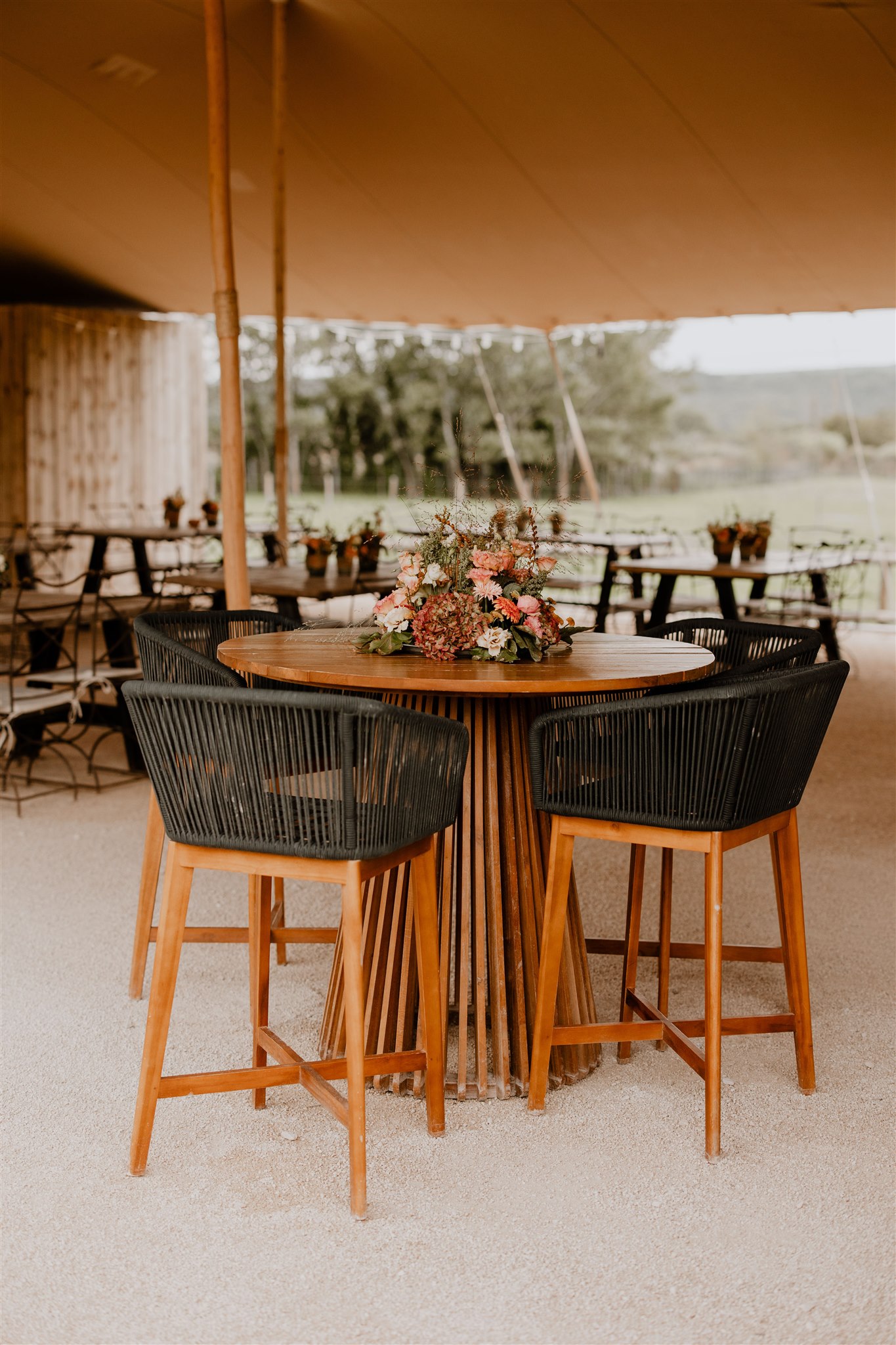 Mariage d'Automne aux Domaines de Patras - Raphaëlle + Julien - Blog Mariage Madame C