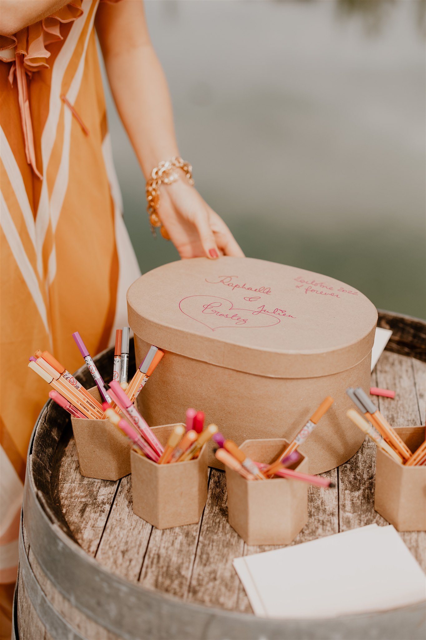 Mariage d'Automne aux Domaines de Patras - Raphaëlle + Julien - Blog Mariage Madame C