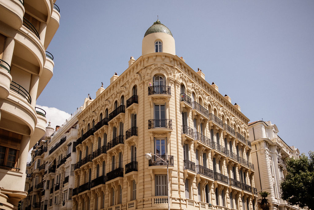 Mariage de bord de mer sur la Côte d'Azur - Cléo + Giovanni - Blog Mariage Madame C